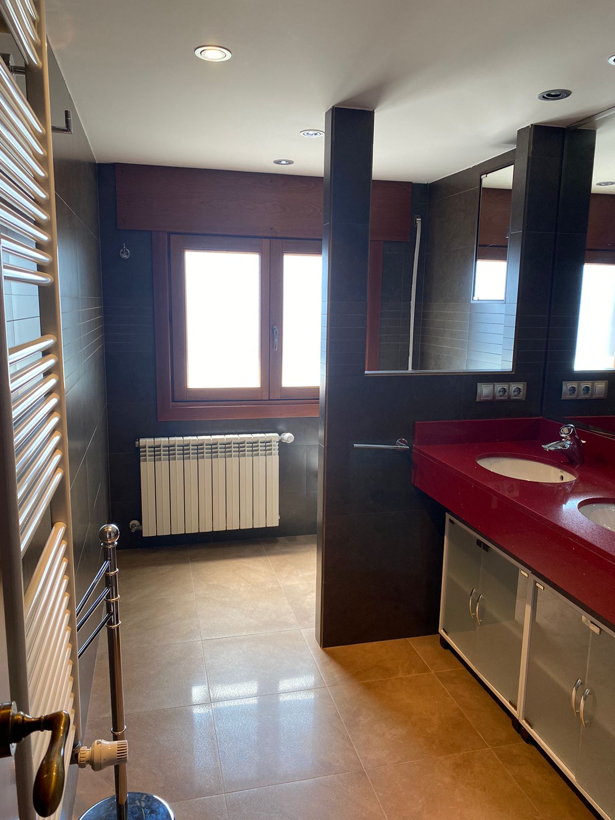 Chalet en venta en Escàs, 4 habitaciones, 635 metros