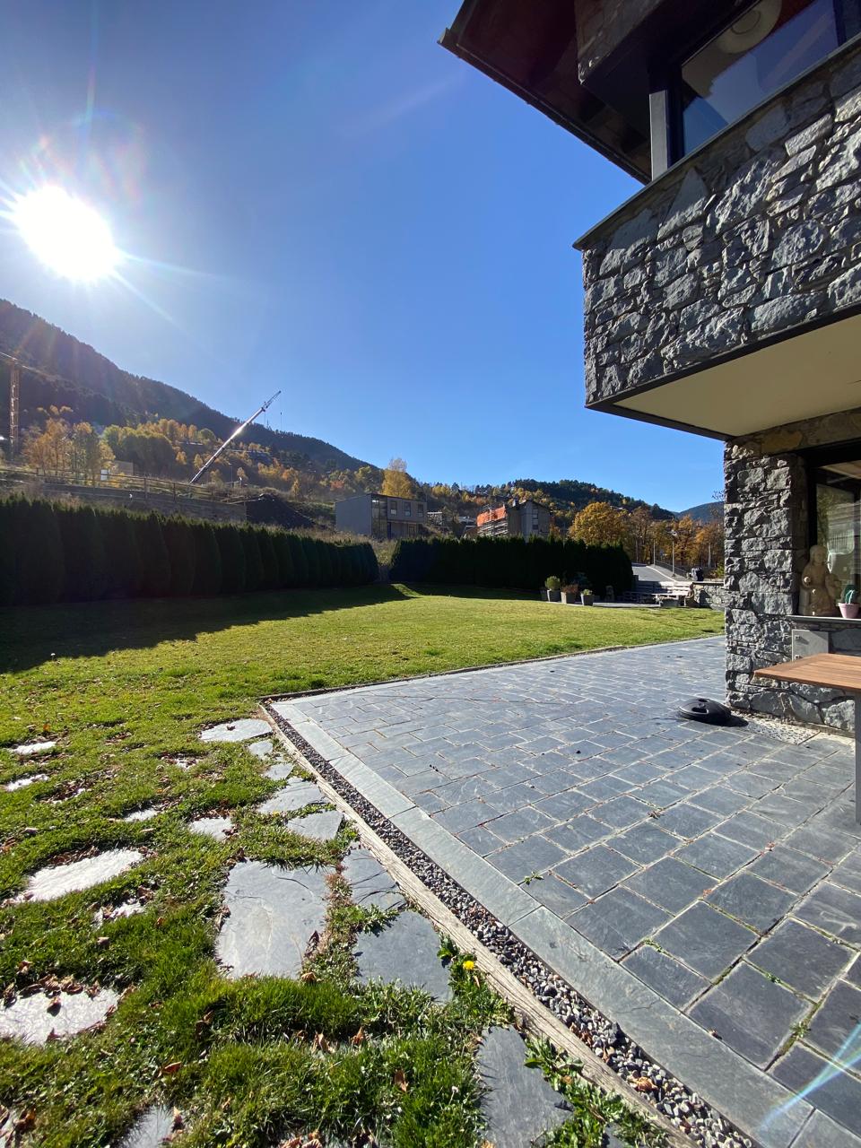 Chalet en venta en Ordino, 5 habitaciones, 340 metros