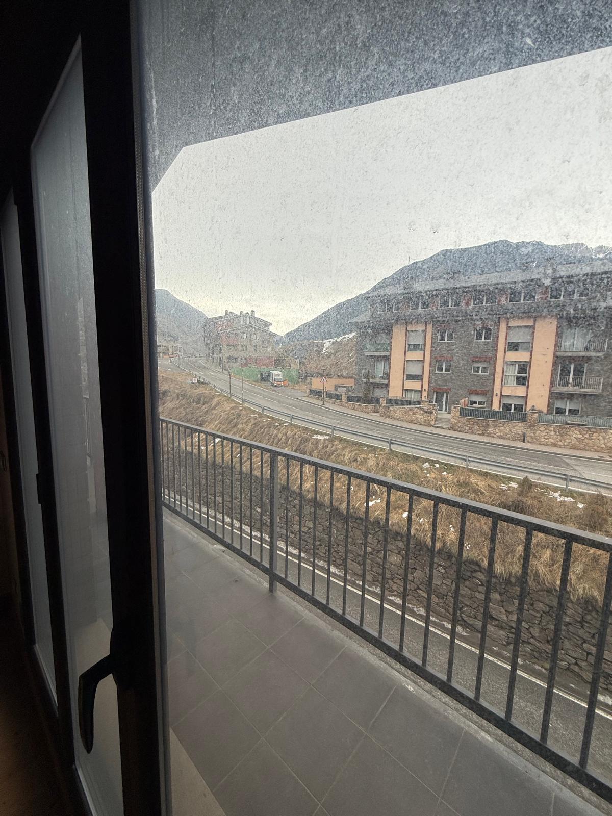 Ático de alquiler en Canillo, 2 habitaciones, 80 metros