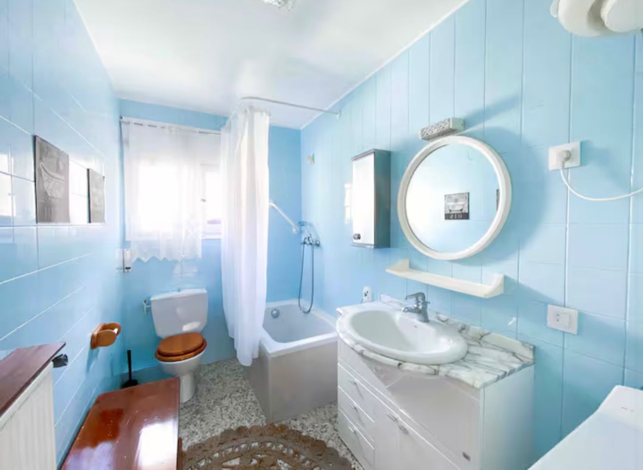 Xalet en venda a Les Bons, 6 habitacions, 700 metres