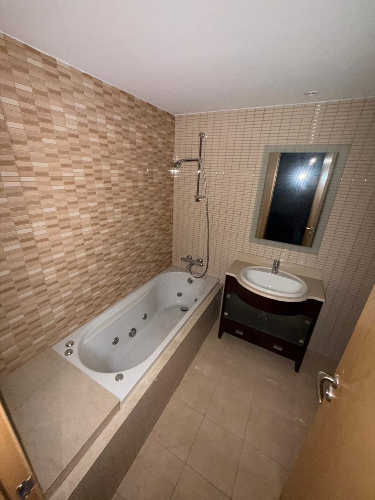 Ático de alquiler en Canillo, 2 habitaciones, 80 metros