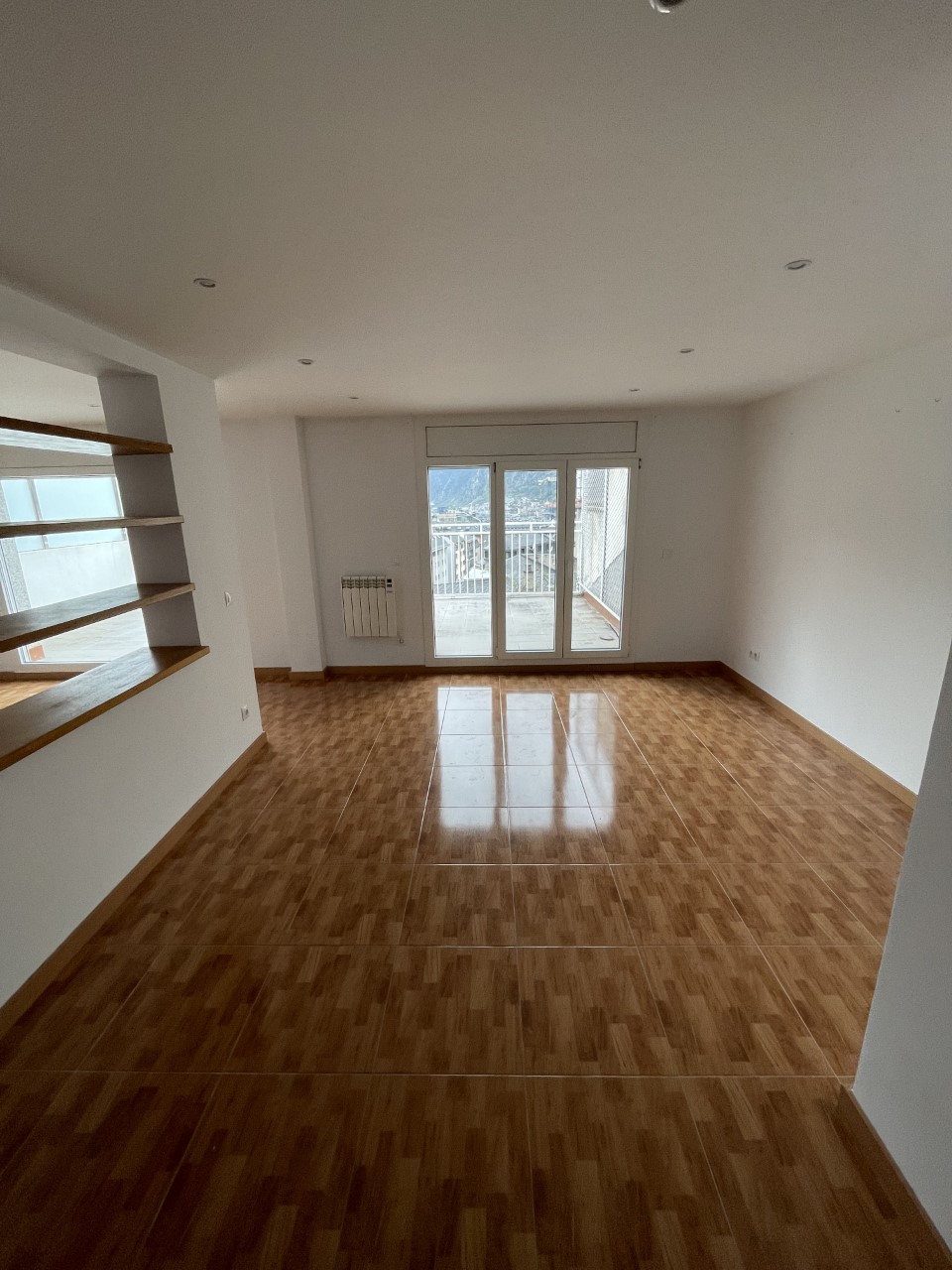 Àtic de lloguer a Escaldes Engordany, 3 habitacions, 140 metres