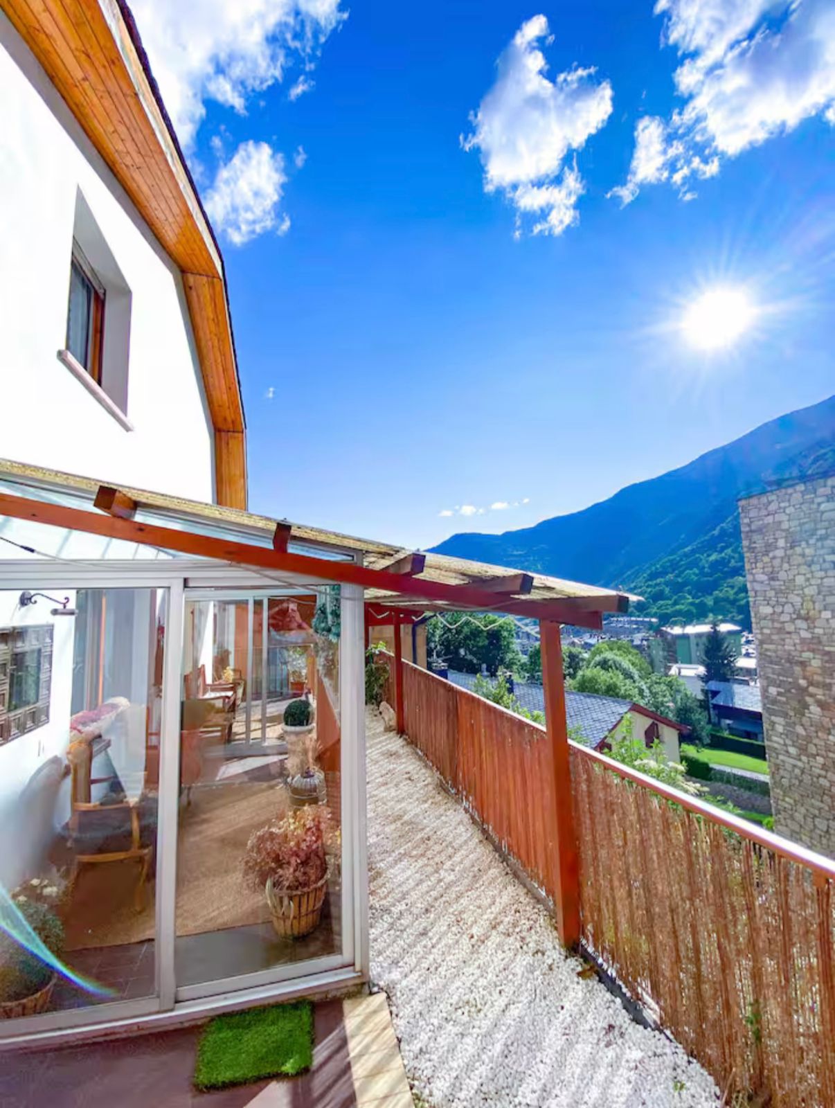 Xalet en venda a Les Bons, 6 habitacions, 700 metres