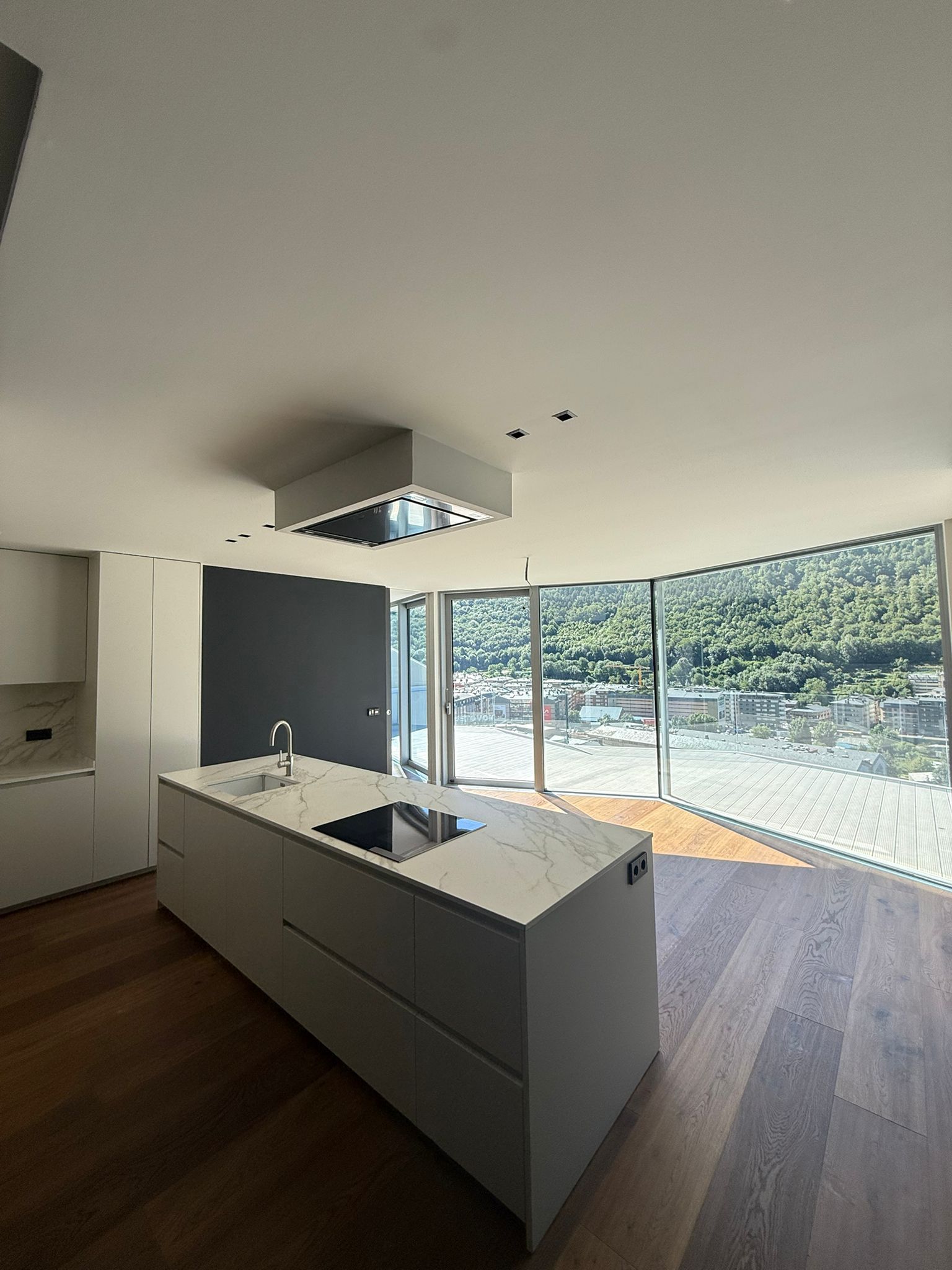 Àtic en venda a Andorra la Vella, 3 habitacions, 120 metres