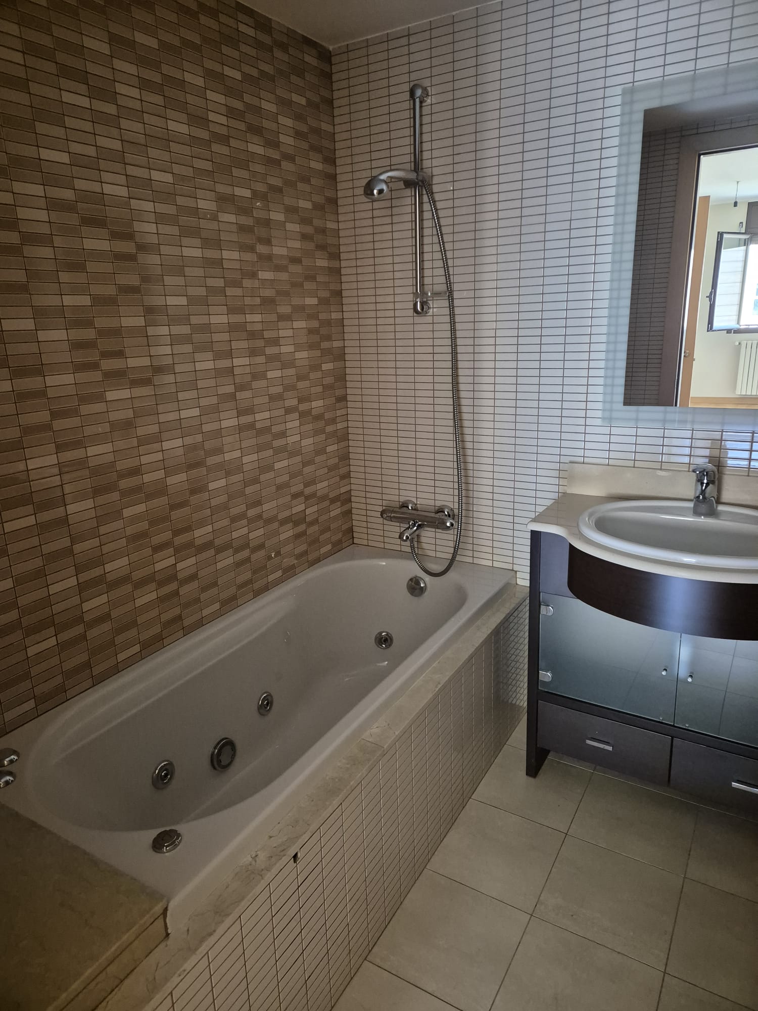 Ático de alquiler en Canillo, 2 habitaciones, 80 metros