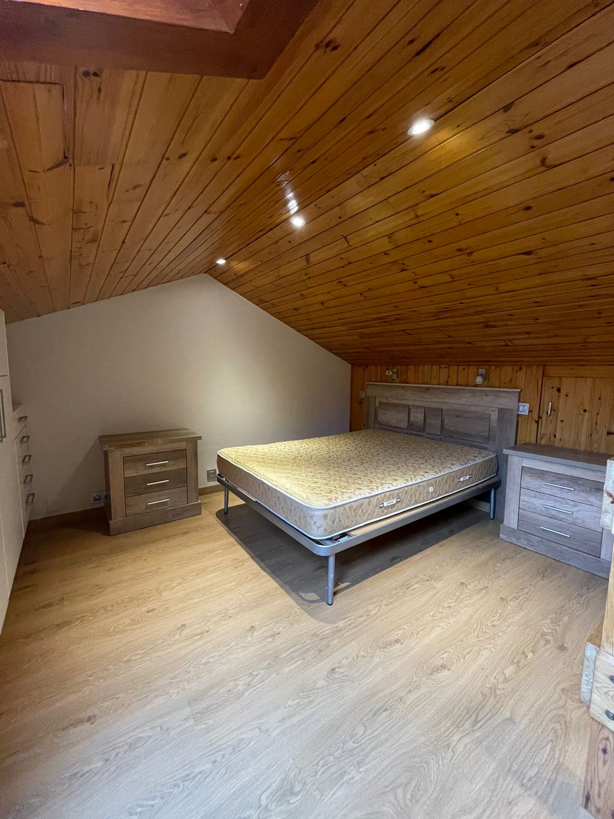Ático de alquiler en Ordino, 3 habitaciones