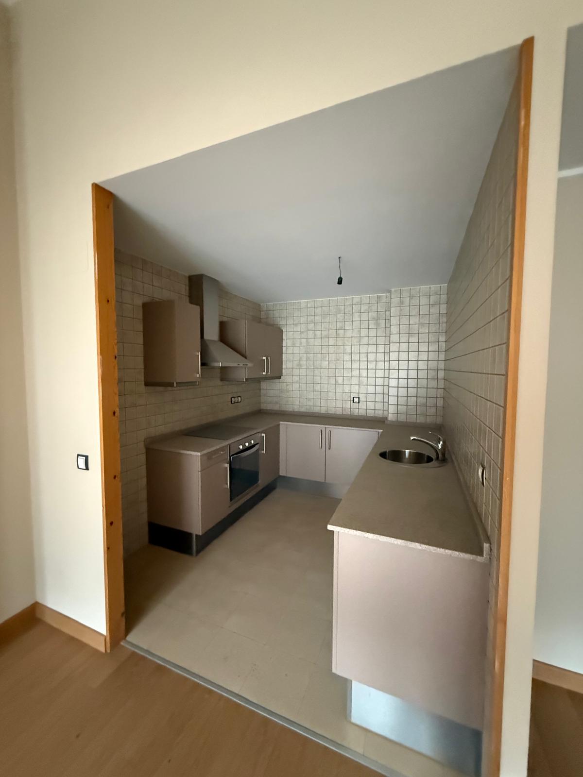 Ático de alquiler en Canillo, 2 habitaciones, 80 metros