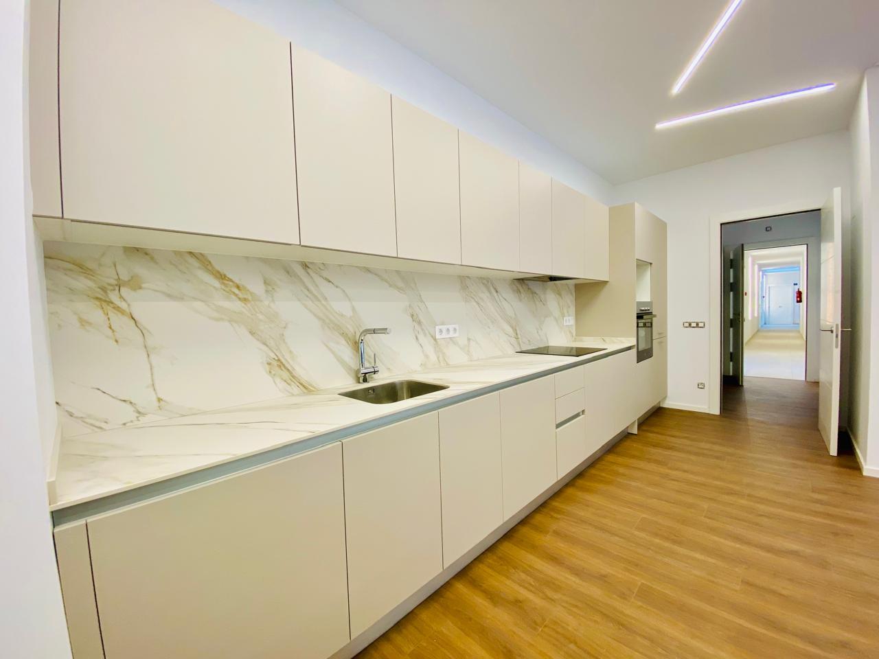 Ático de alquiler en Encamp, 3 habitaciones, 130 metros