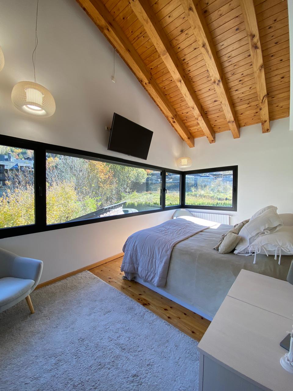 Chalet en venta en Ordino, 5 habitaciones, 340 metros