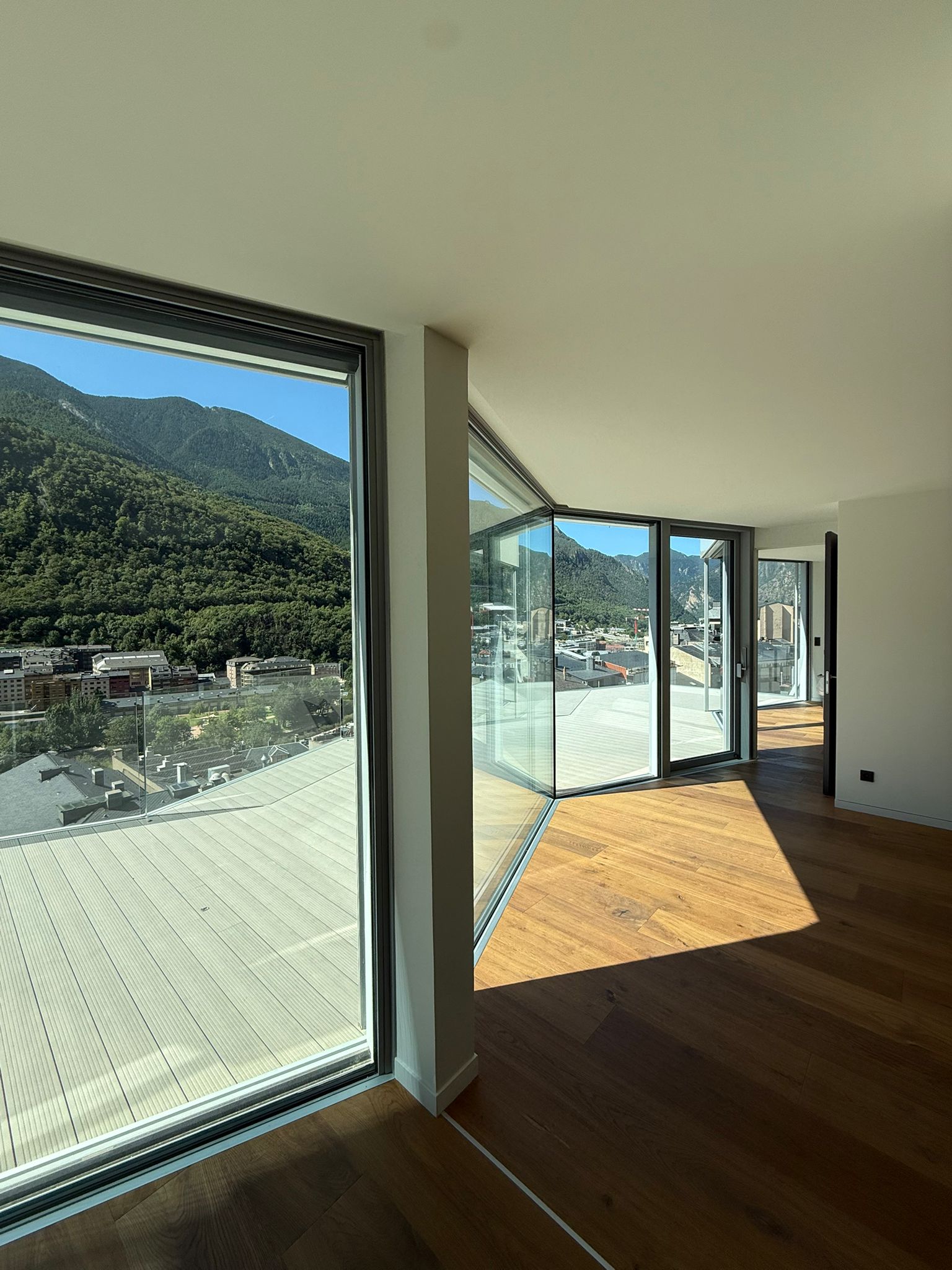 Àtic en venda a Andorra la Vella, 3 habitacions, 120 metres