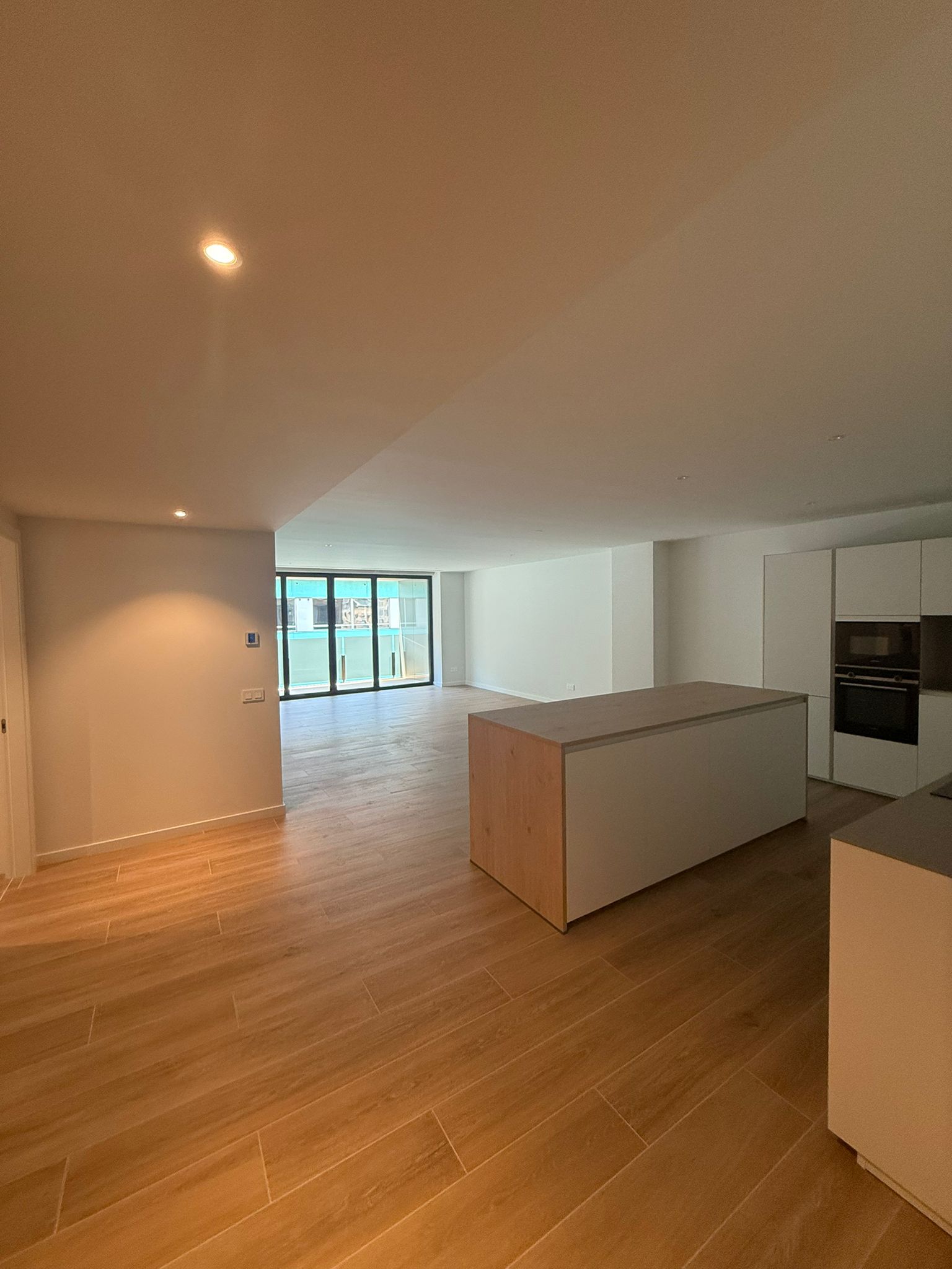 Pis de lloguer a Escaldes Engordany, 3 habitacions, 163 metres
