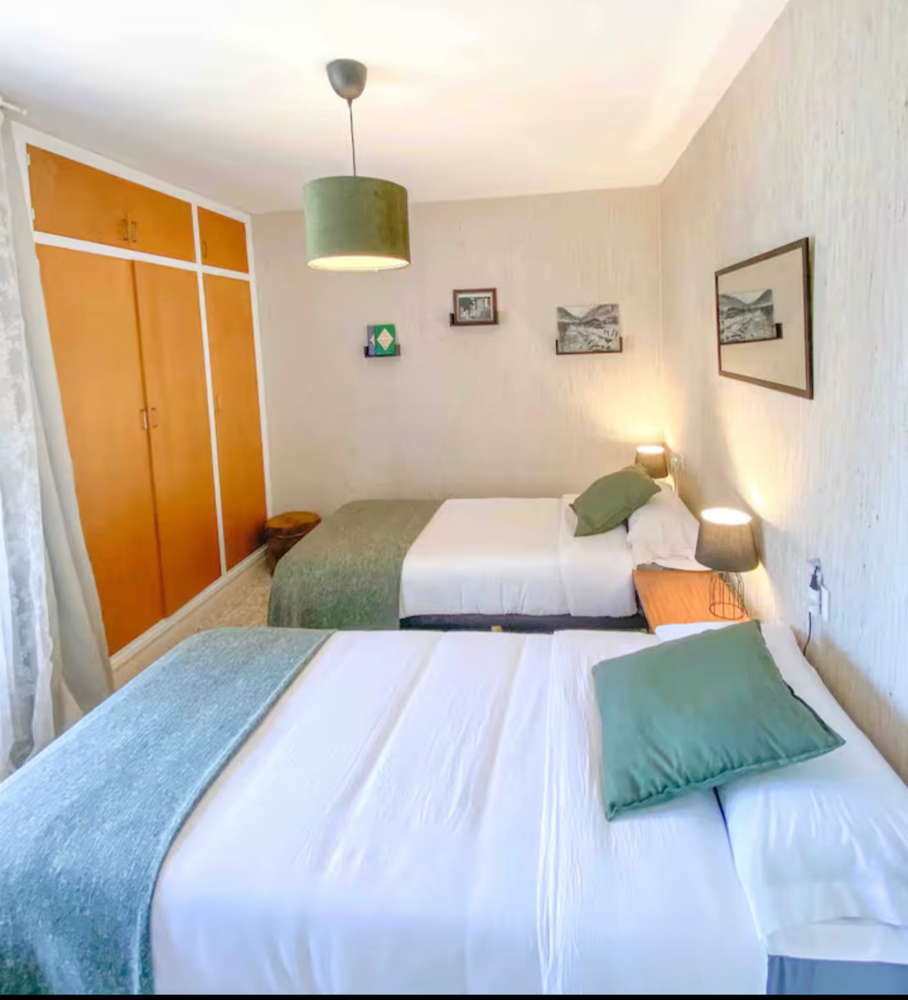 Xalet en venda a Les Bons, 6 habitacions, 700 metres