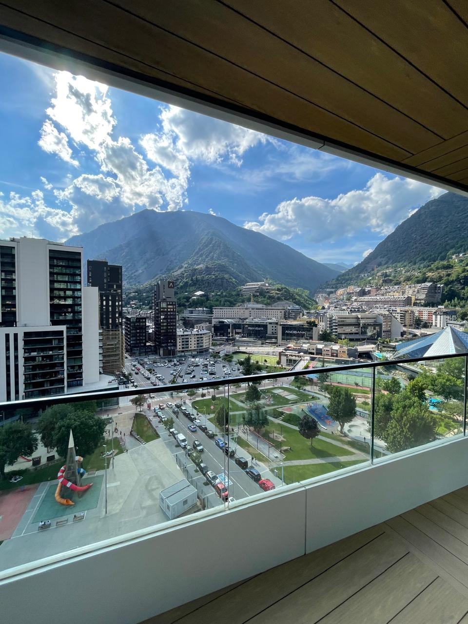 Piso en venta en Escaldes Engordany, 3 habitaciones, 130 metros