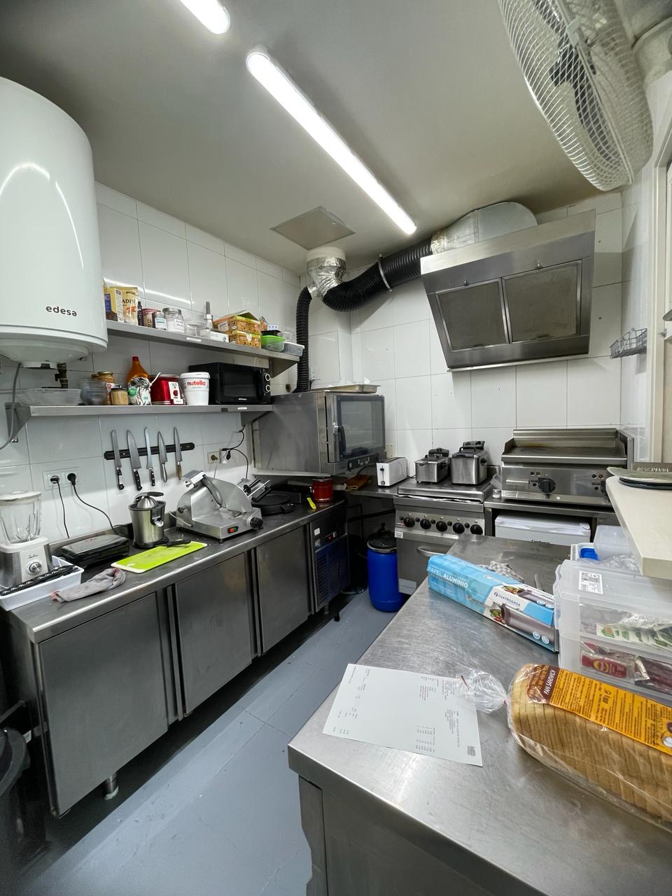 Local comercial de lloguer a Escaldes Engordany, 155 metres