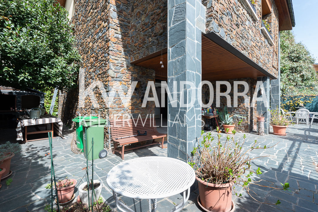 Chalet en venta en Andorra la Vella, 4 habitaciones, 233 metros
