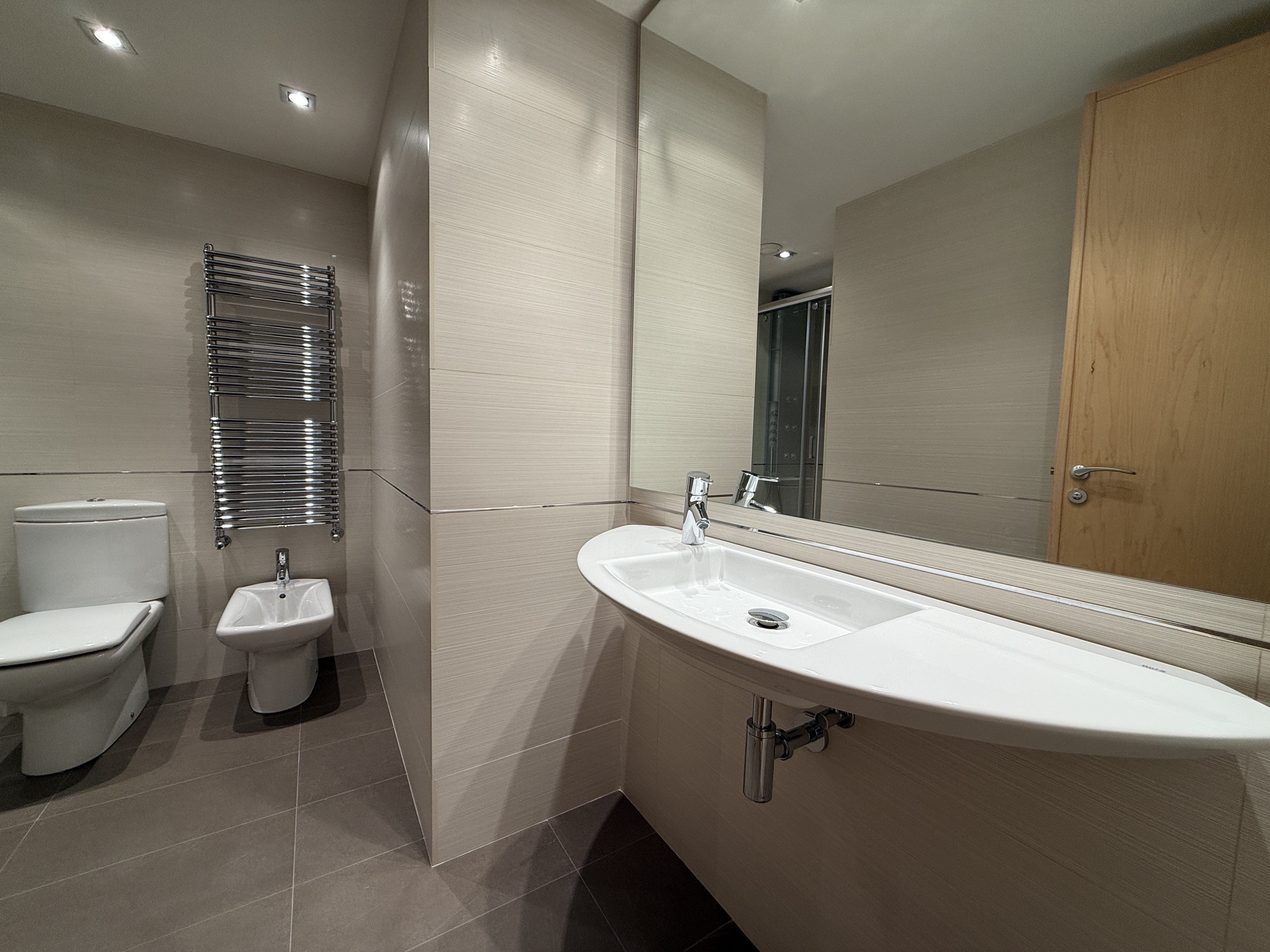 Piso de alquiler en Escaldes Engordany, 3 habitaciones, 142 metros