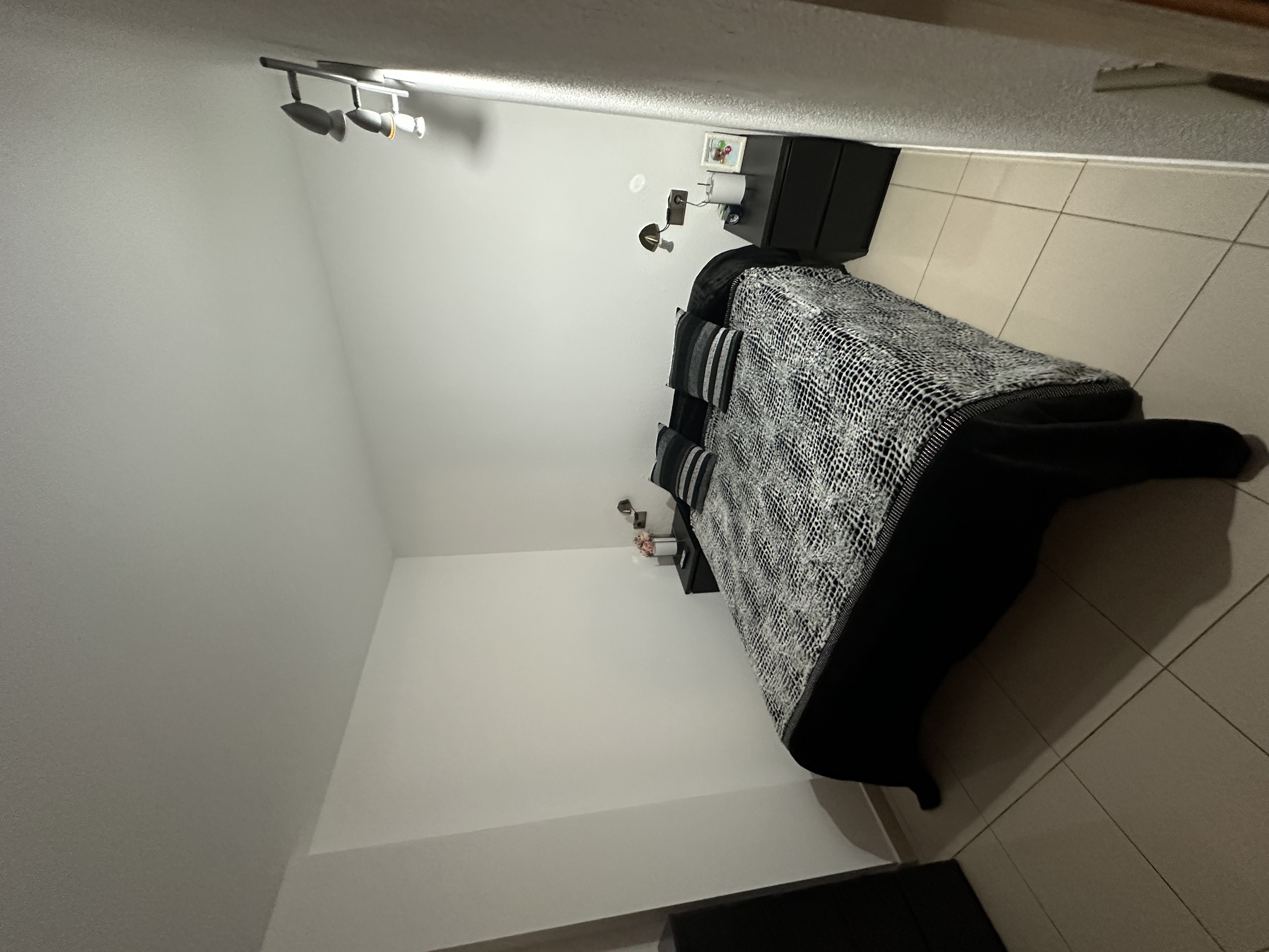 Piso en venta en Santa Coloma, 1 habitación, 50 metros