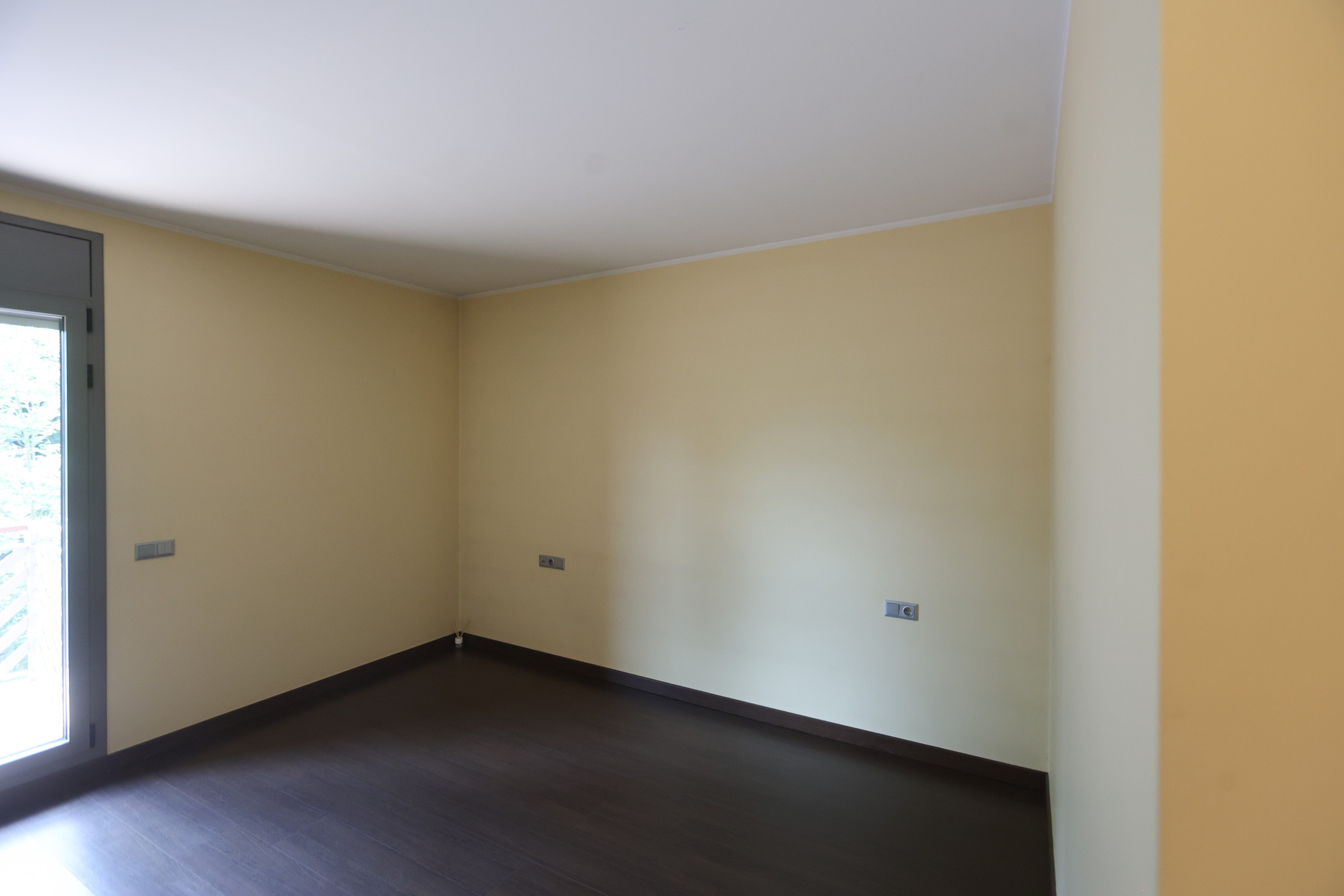 Àtic de lloguer a Erts, 4 habitacions, 182 metres