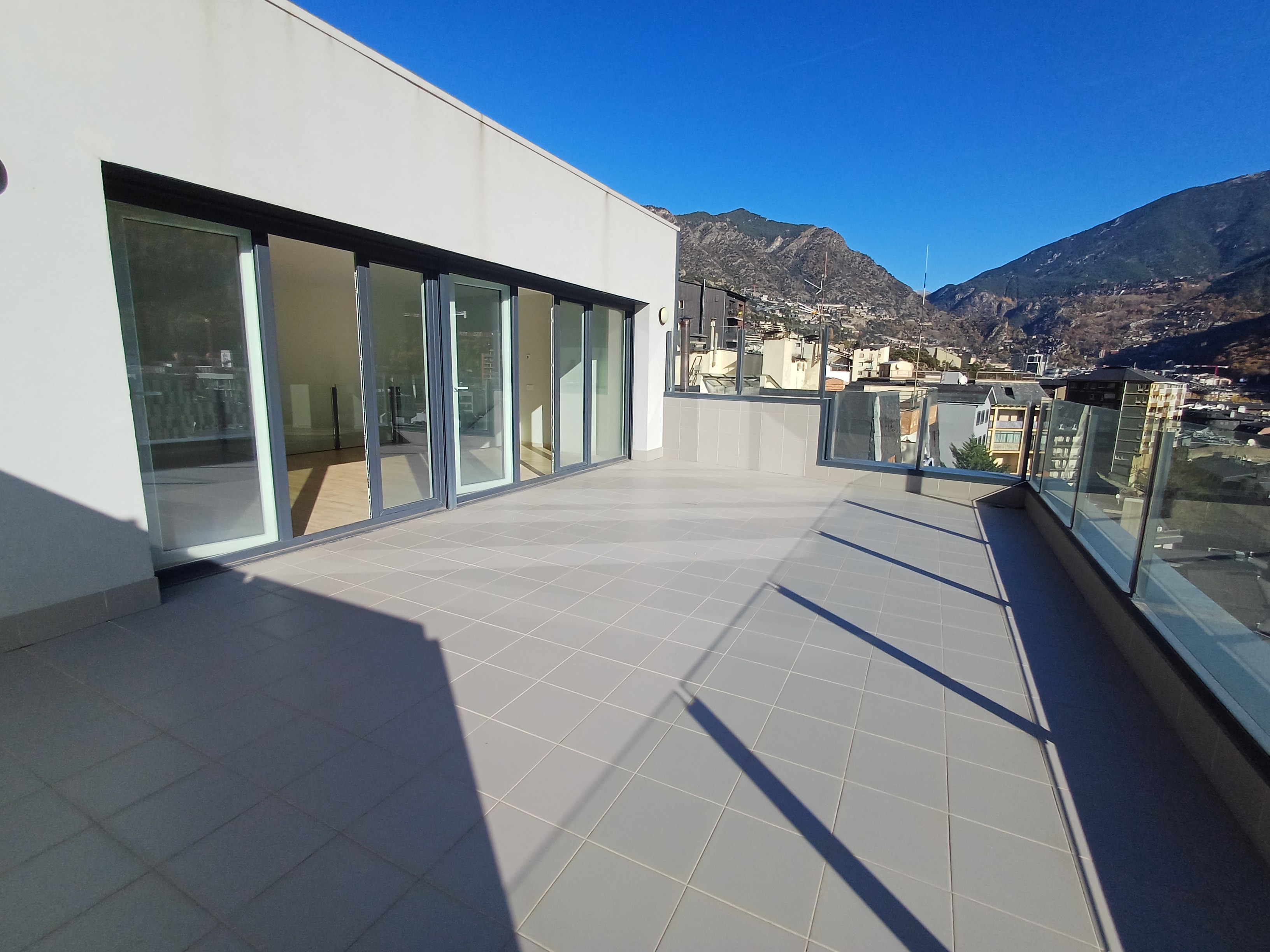 Ático en venta en Andorra la Vella, 4 habitaciones, 182 metros
