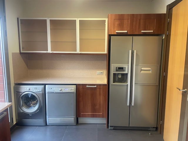 Àtic de lloguer a Arinsal, 4 habitacions, 202 metres