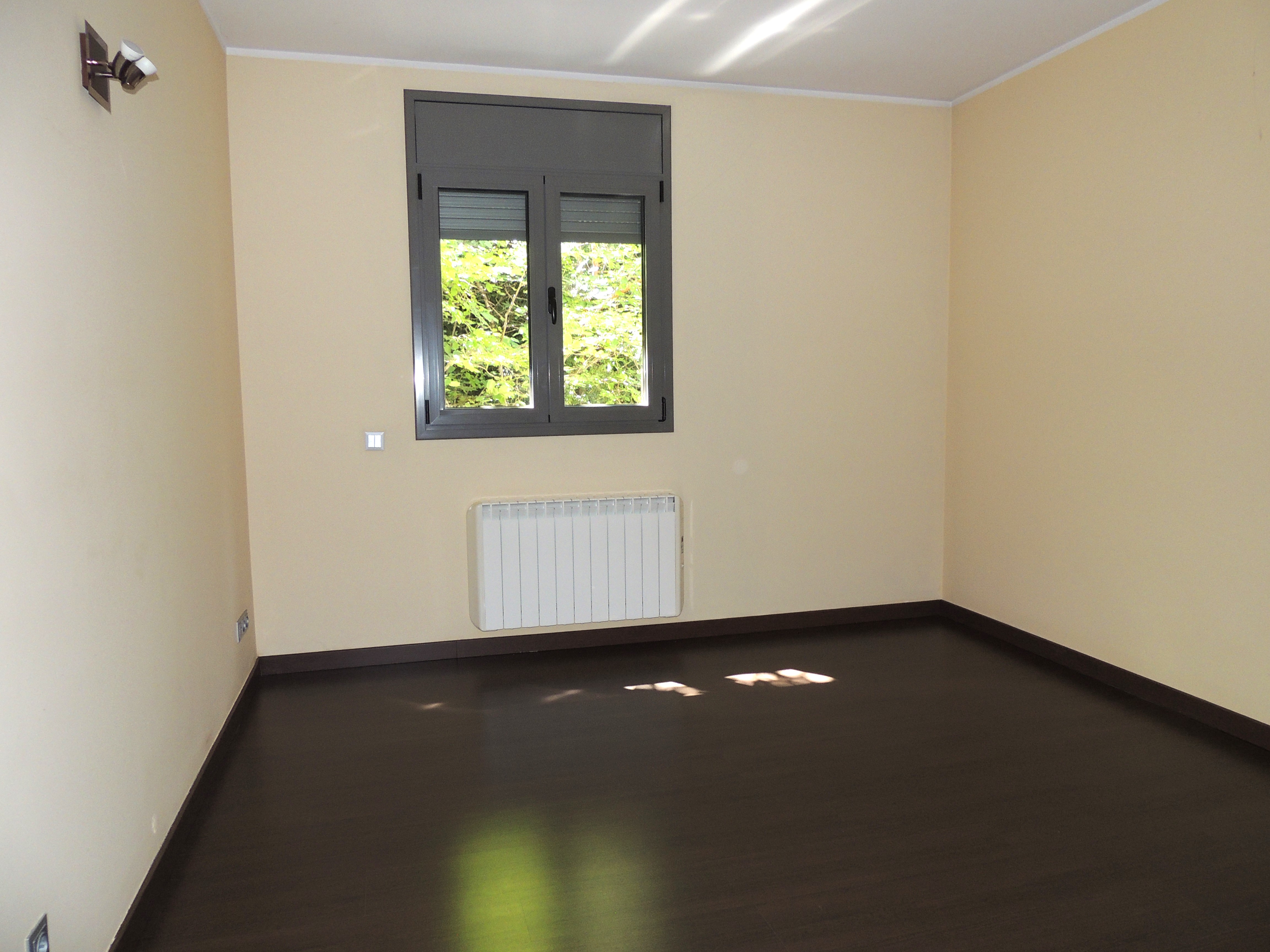 Àtic de lloguer a Arinsal, 4 habitacions, 202 metres