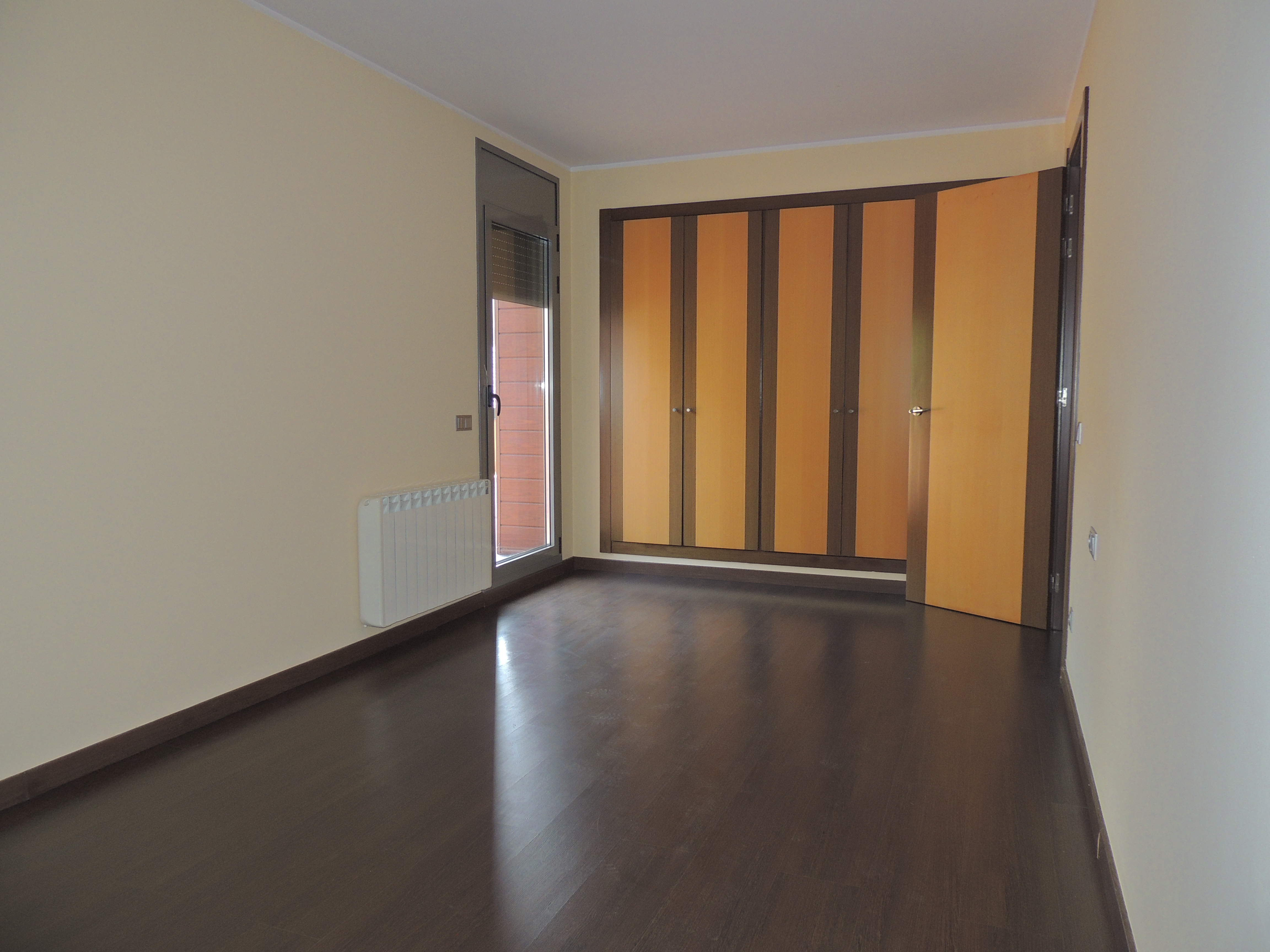 Àtic de lloguer a Arinsal, 4 habitacions, 202 metres