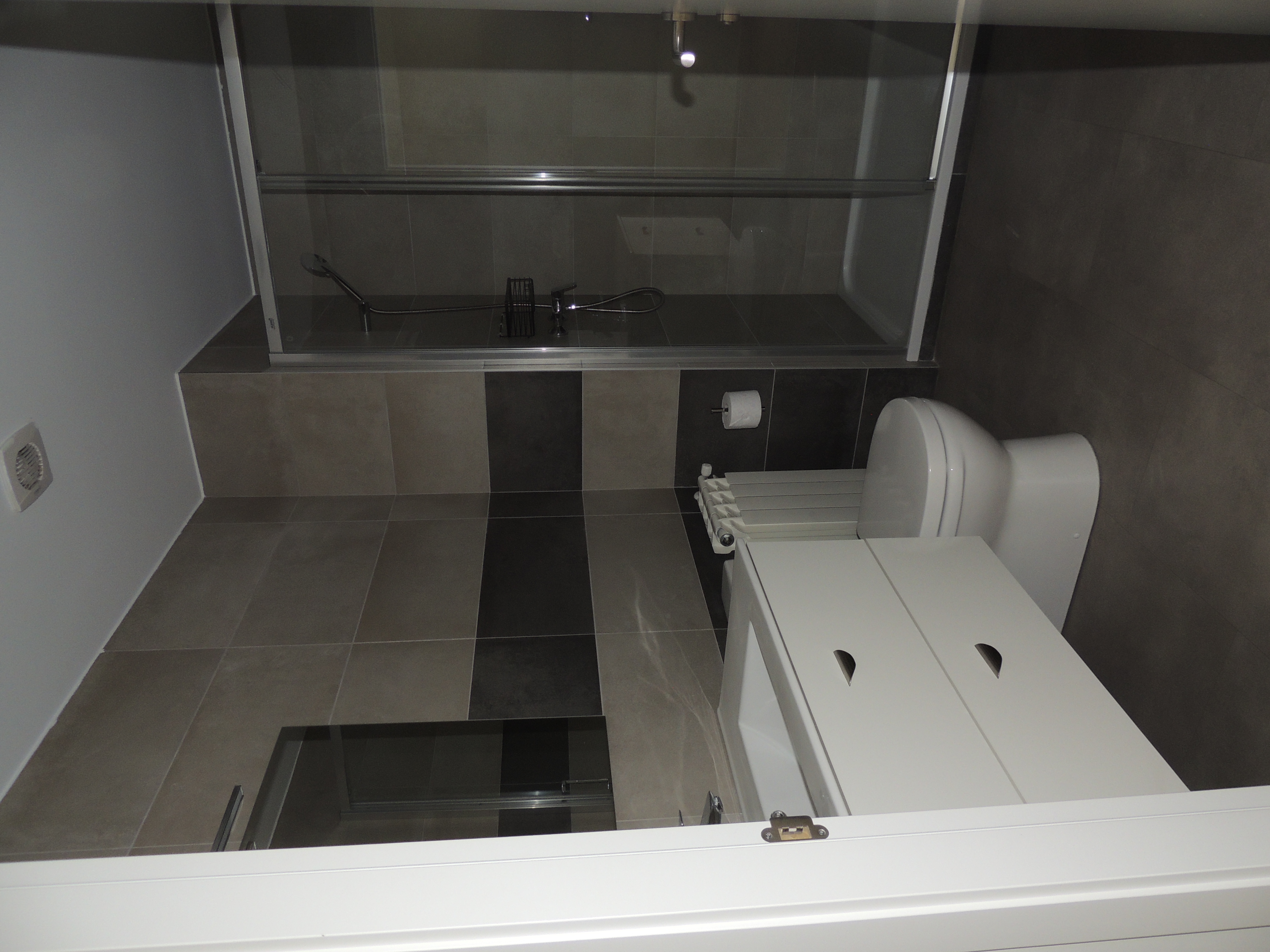 Piso de alquiler en Andorra la Vella, 2 habitaciones, 100 metros