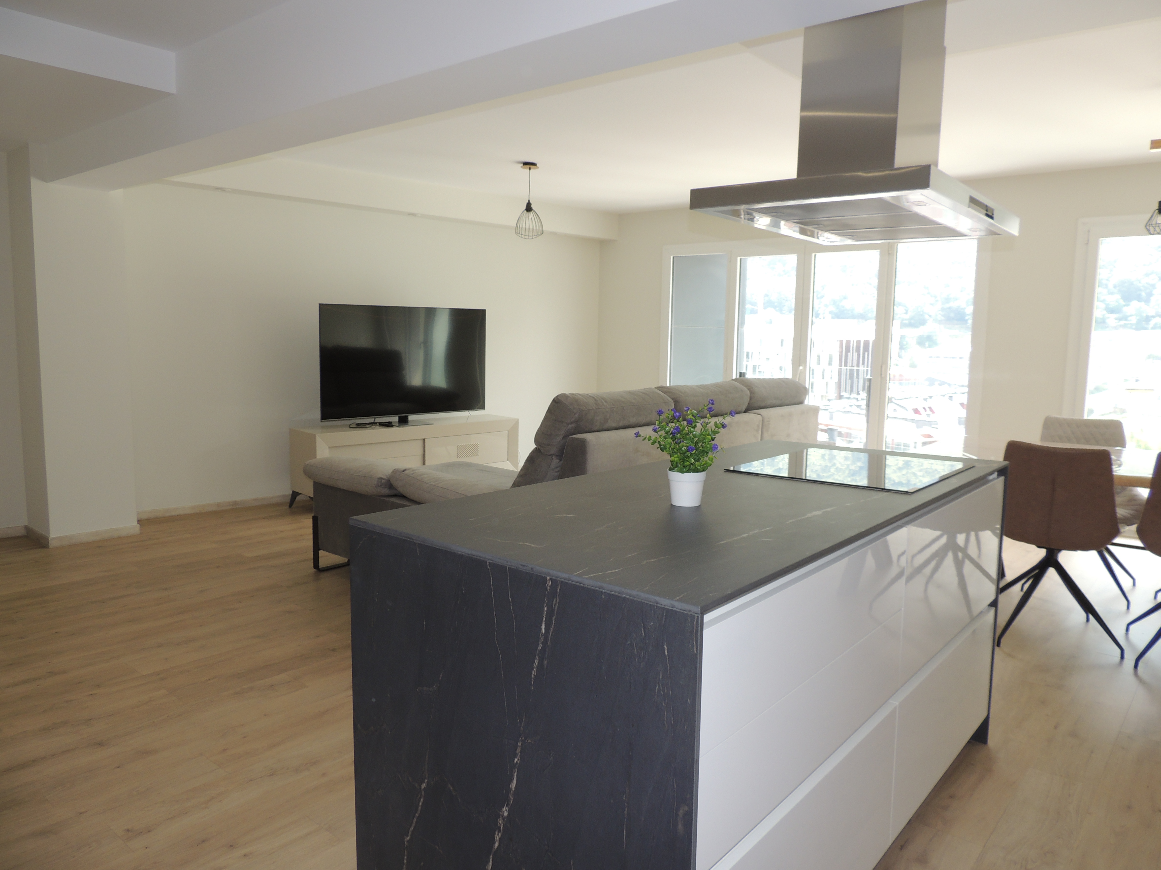 Piso en venta en Andorra la Vella, 3 habitaciones, 130 metros