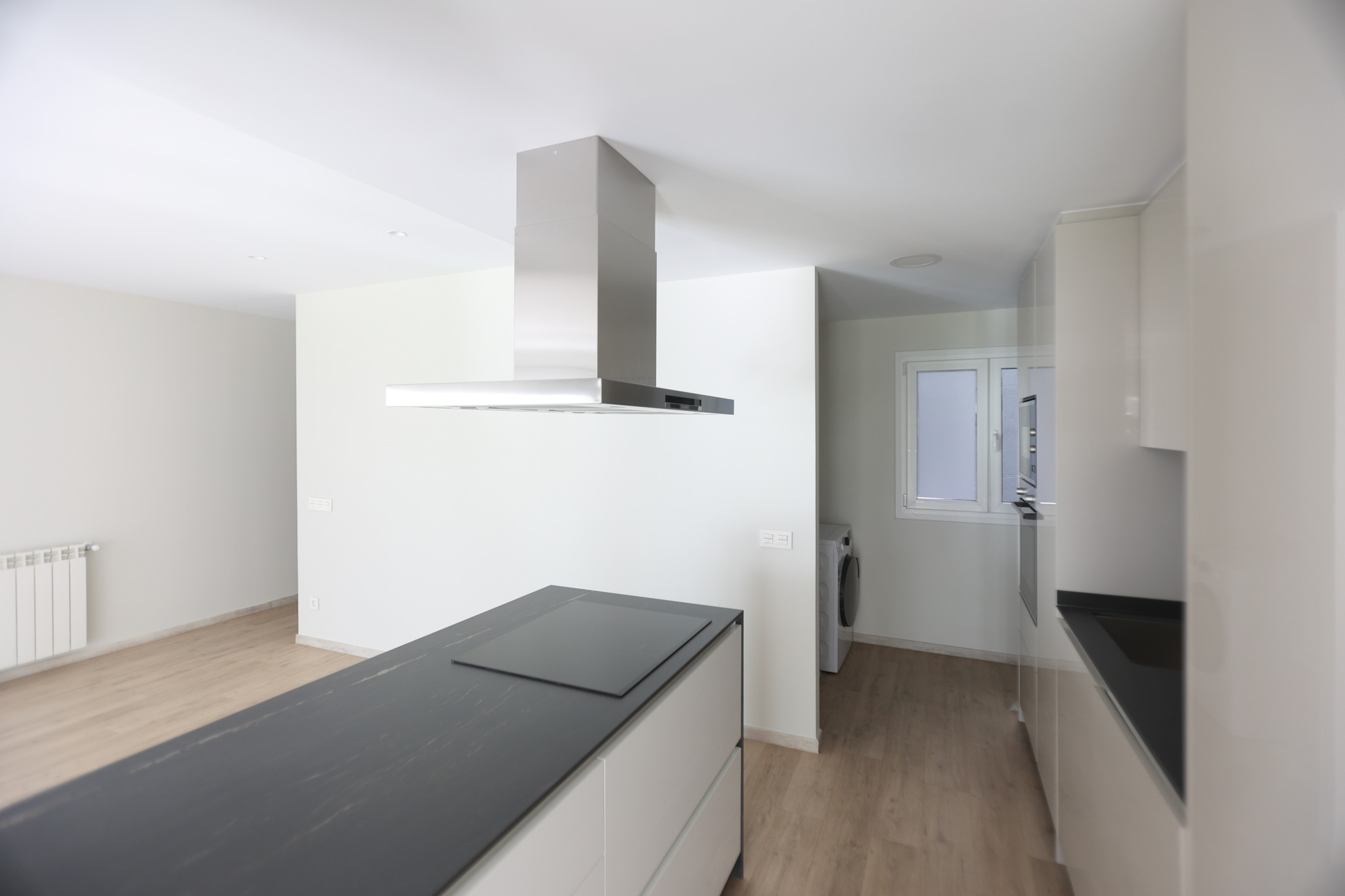 Pis de lloguer a Andorra la Vella, 2 habitacions, 100 metres