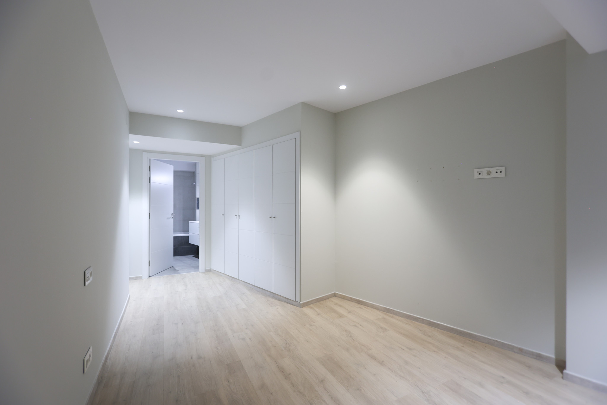 Piso de alquiler en Andorra la Vella, 3 habitaciones, 133 metros