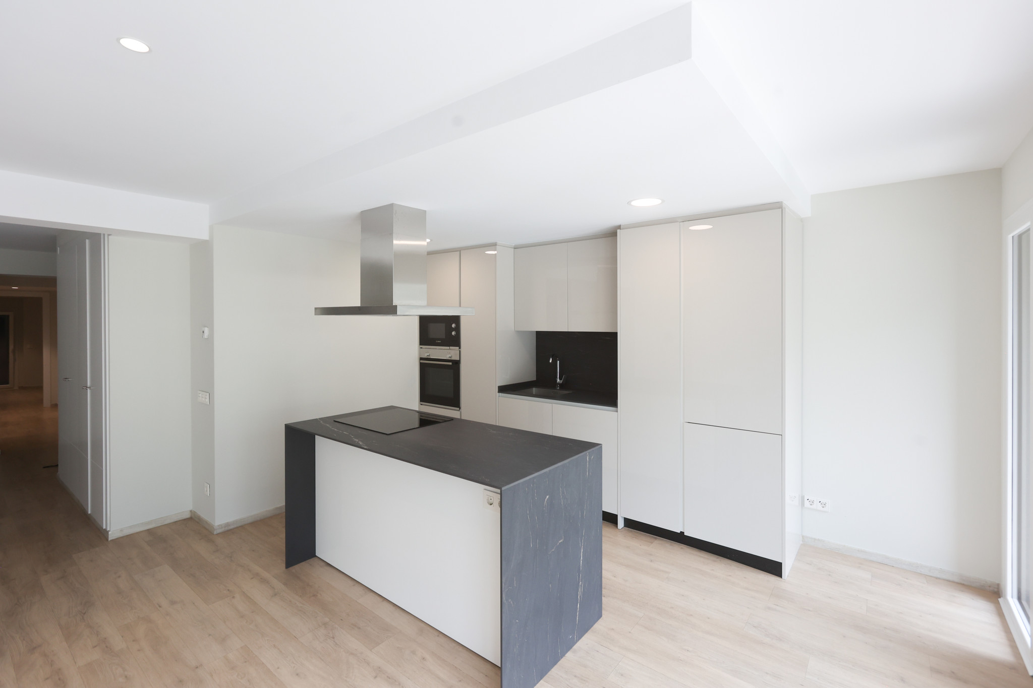 Piso de alquiler en Andorra la Vella, 3 habitaciones, 133 metros