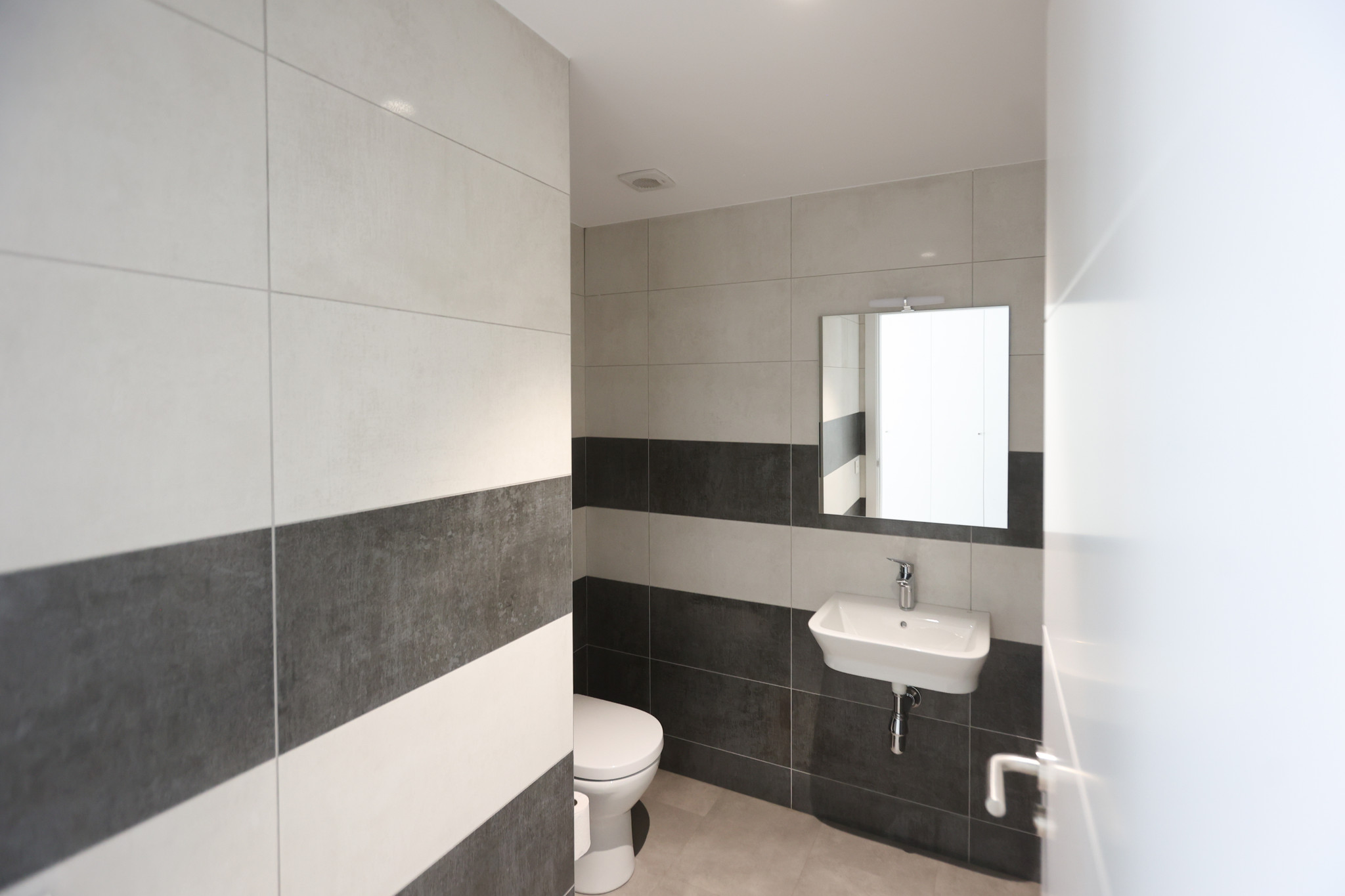 Piso de alquiler en Andorra la Vella, 3 habitaciones, 133 metros
