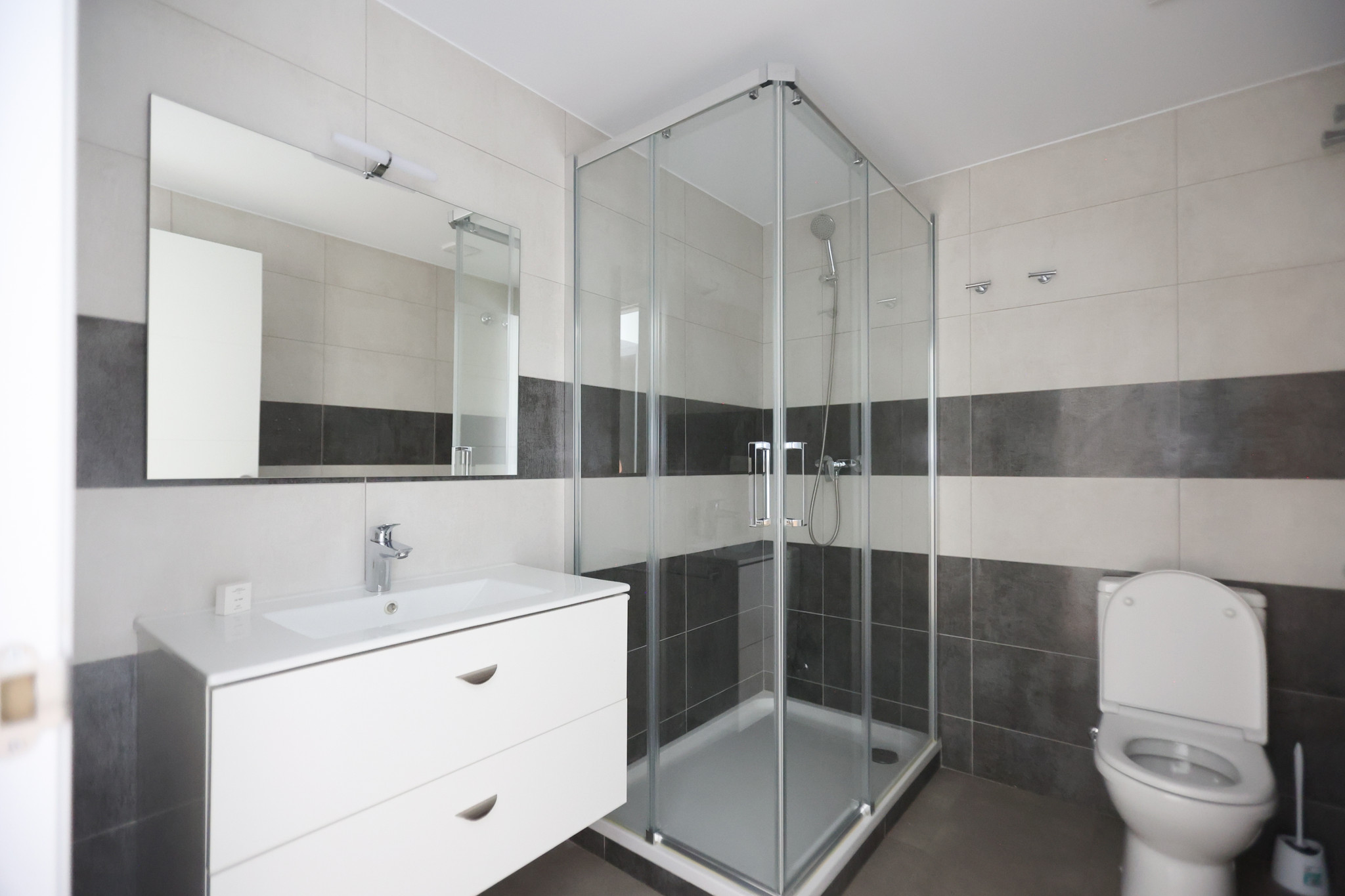 Piso de alquiler en Andorra la Vella, 3 habitaciones, 137 metros