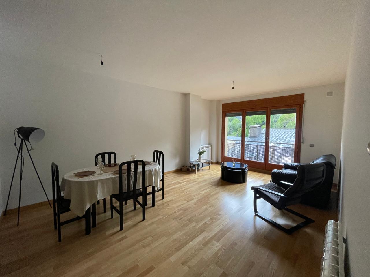 Pis de lloguer a Escaldes Engordany, 1 habitació, 57 metres