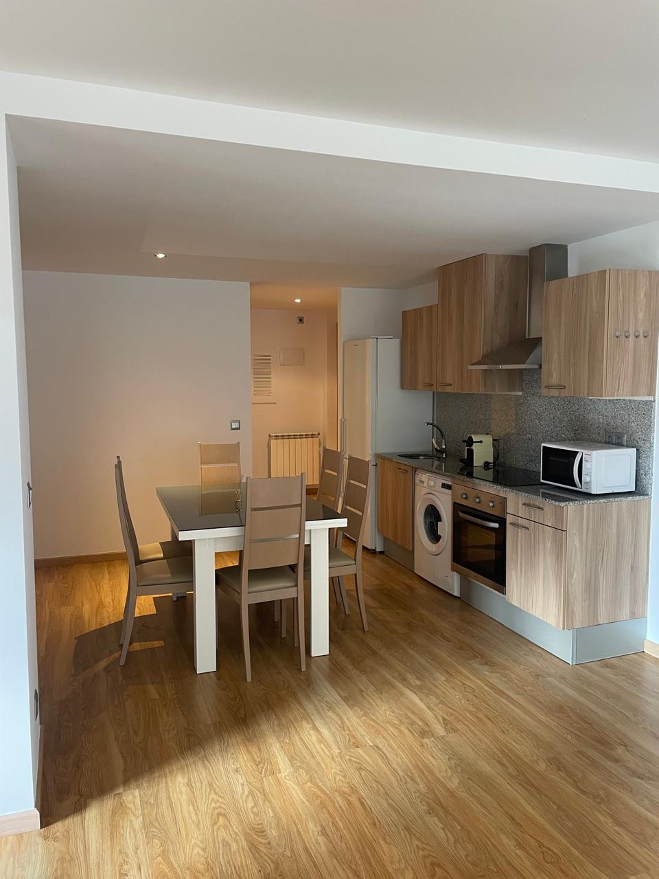 Pis de lloguer a Arinsal, 2 habitacions, 84 metres