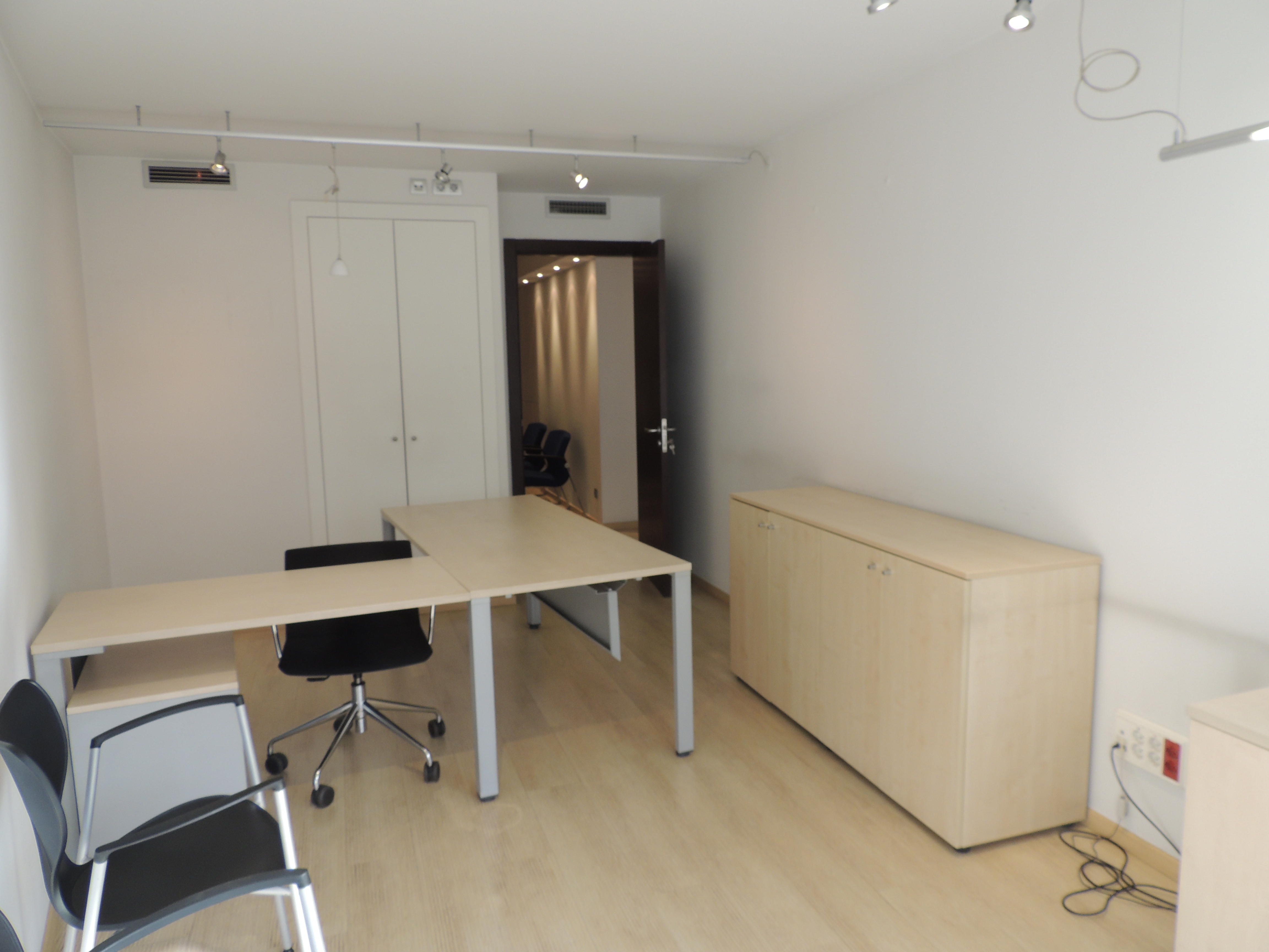 Local comercial de alquiler en Andorra la Vella, 100 metros