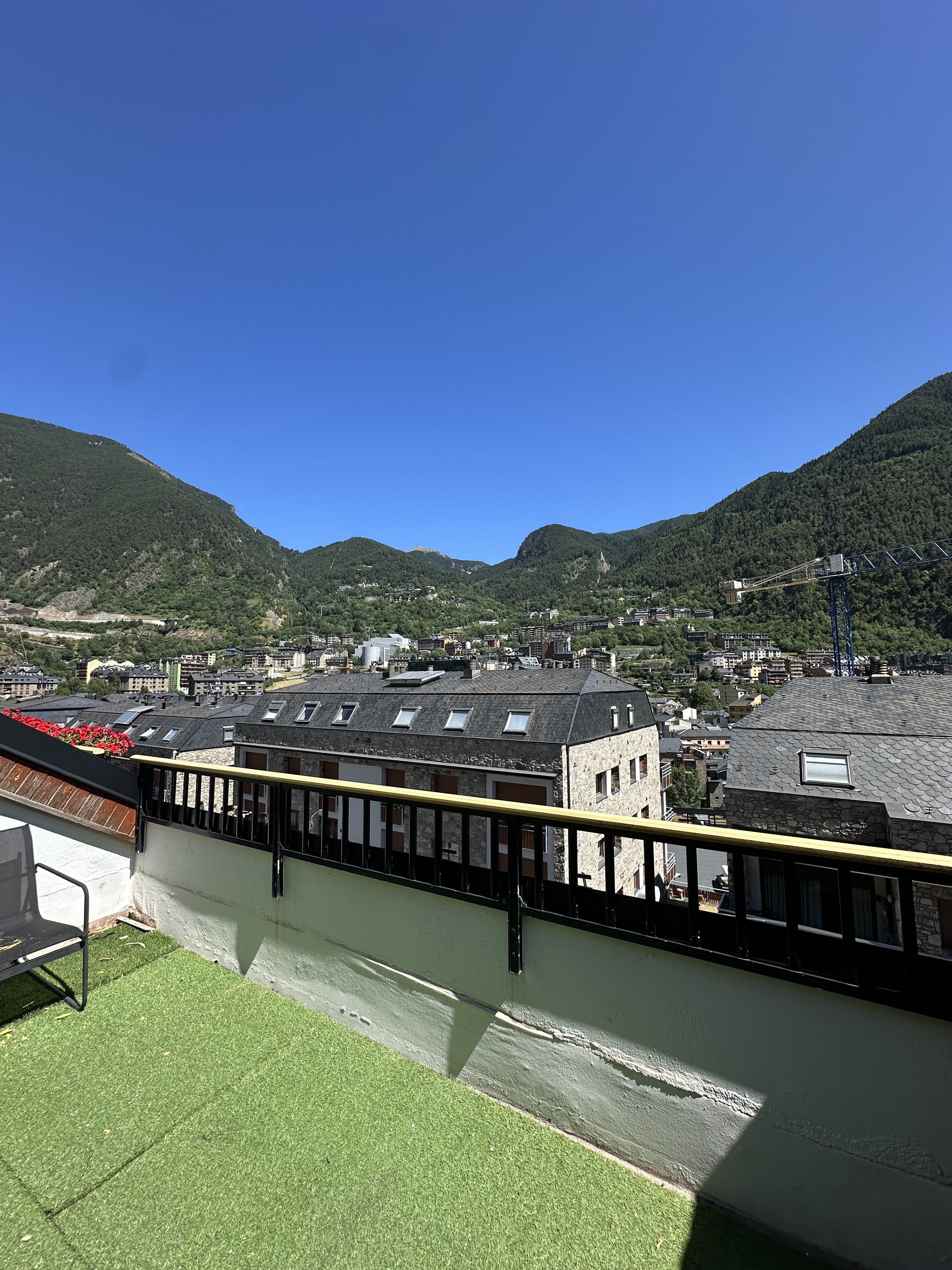 Àtic de lloguer a Encamp, 2 habitacions, 72 metres