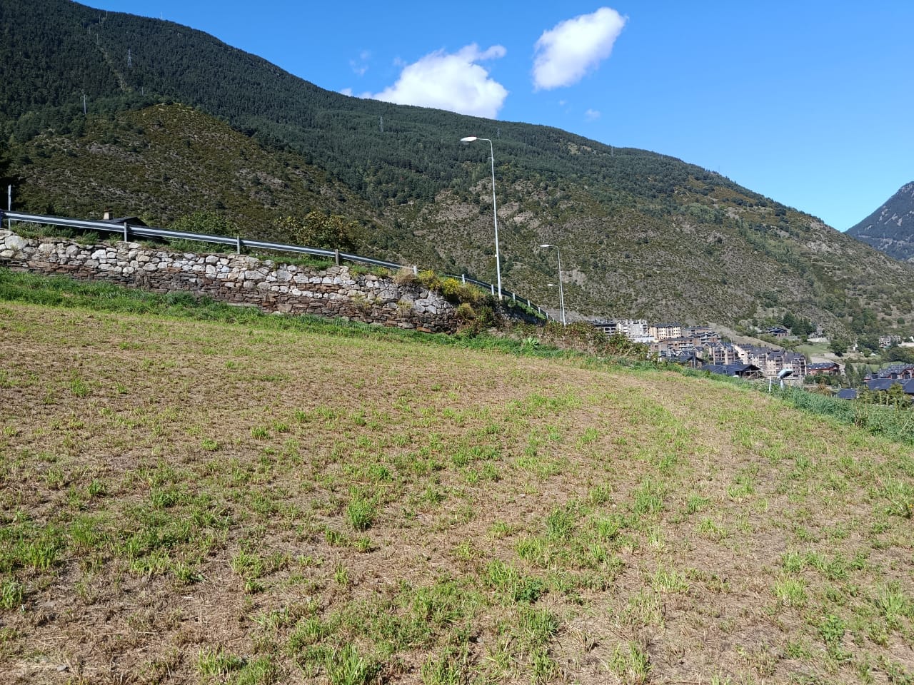 Terreno en venta en Vila, 1800 metros