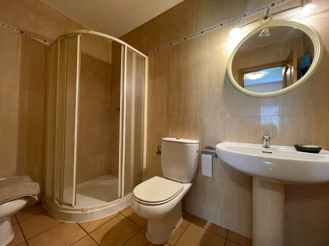 Casa adossada en venda a Andorra la Vella, 4 habitacions, 435 metres