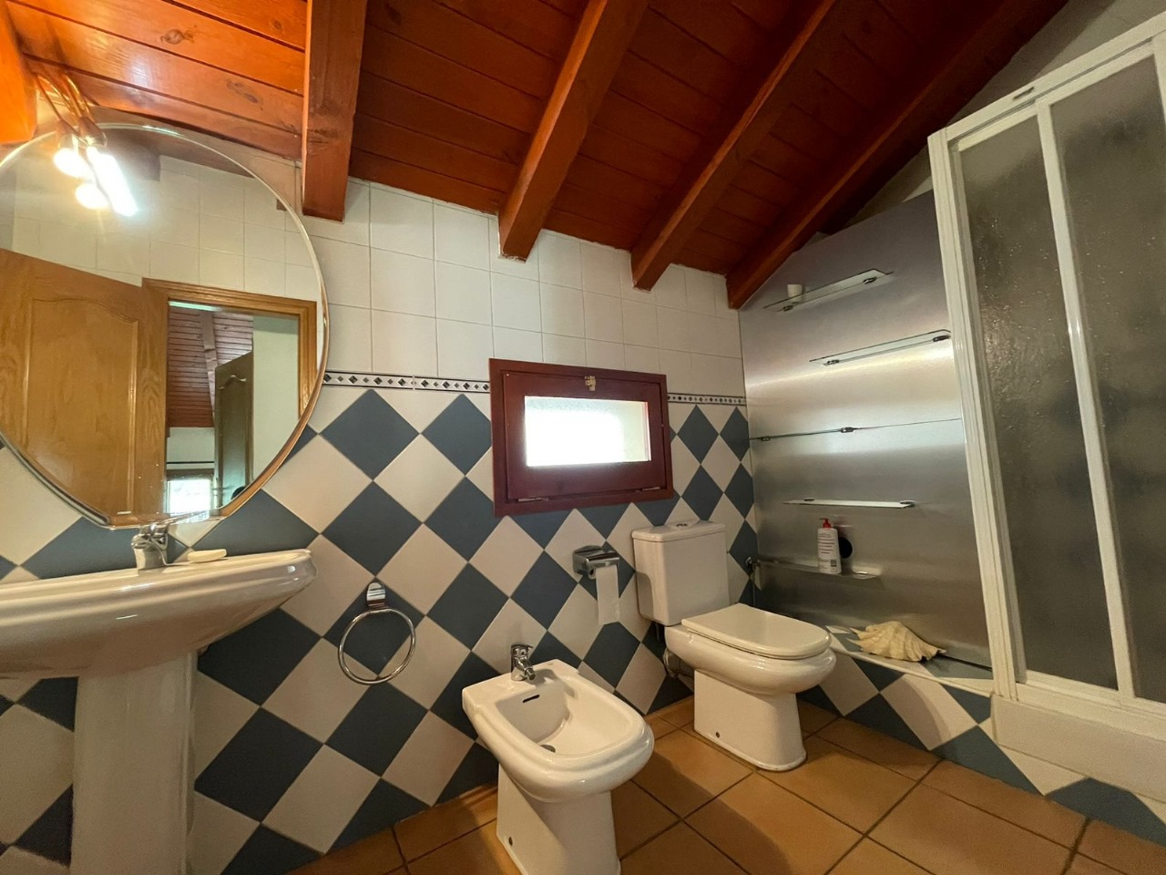 Casa adossada en venda a Andorra la Vella, 4 habitacions, 435 metres