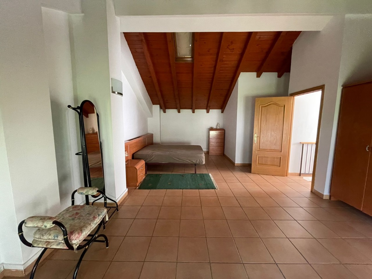 Casa adossada en venda a Andorra la Vella, 4 habitacions, 435 metres