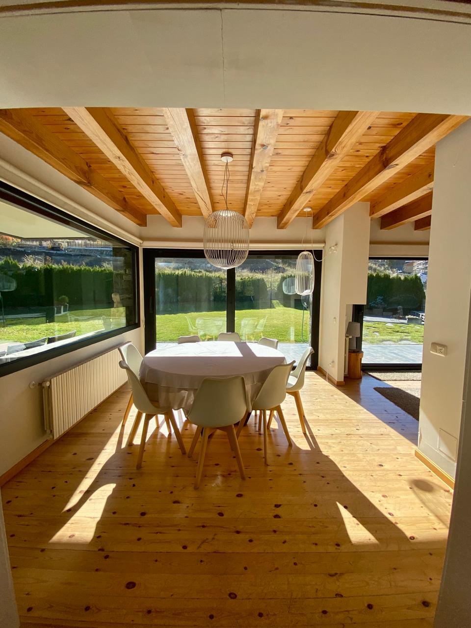 Chalet en venta en Ordino, 5 habitaciones, 340 metros