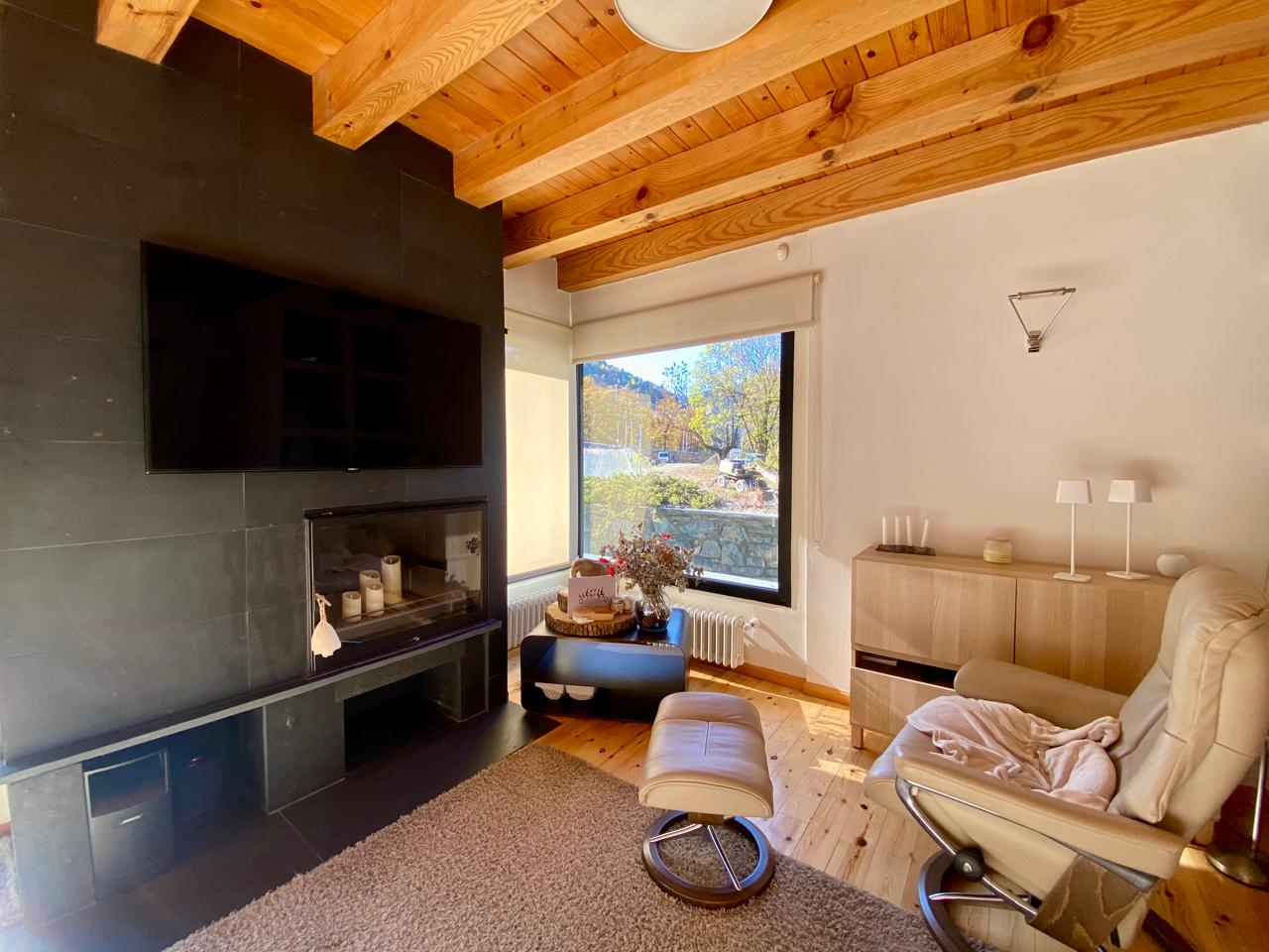 Chalet en venta en Ordino, 5 habitaciones, 340 metros