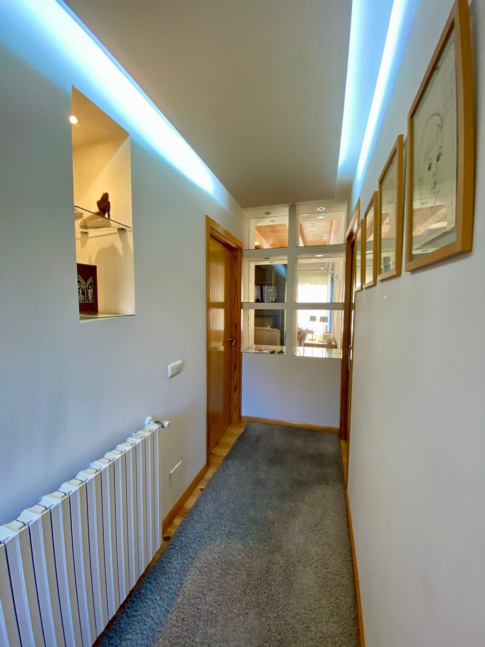 Chalet en venta en Ordino, 5 habitaciones, 340 metros