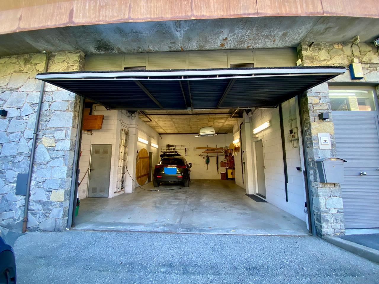 Chalet en venta en Ordino, 5 habitaciones, 340 metros