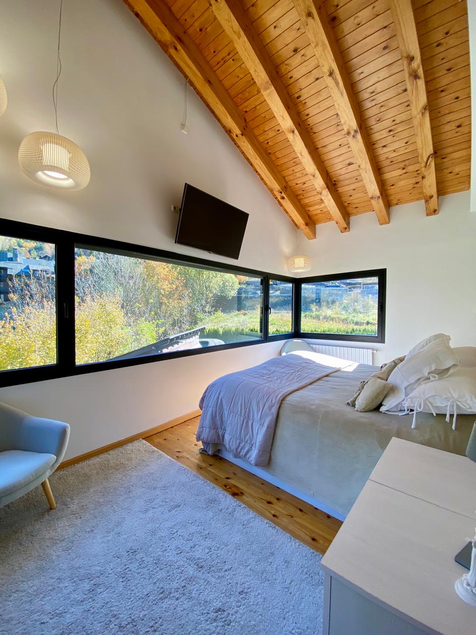 Chalet en venta en Ordino, 5 habitaciones, 340 metros
