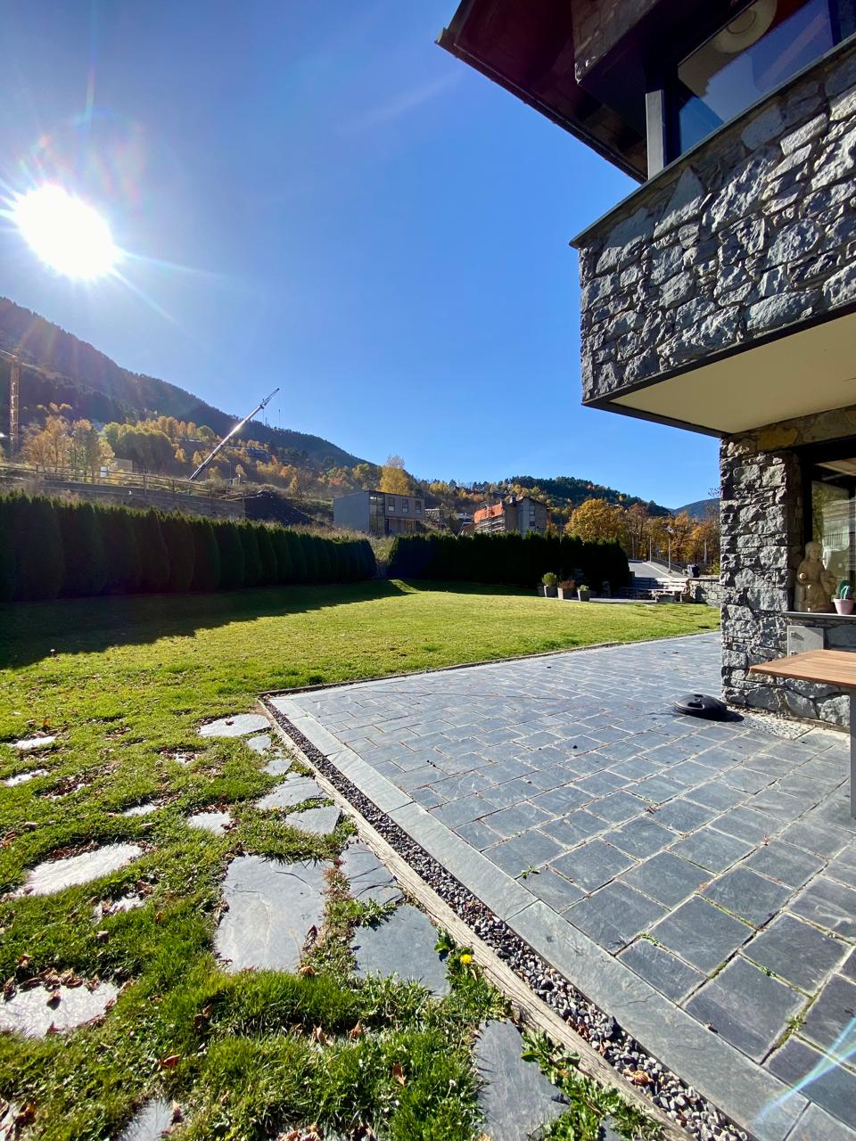 Chalet en venta en Ordino, 5 habitaciones, 340 metros