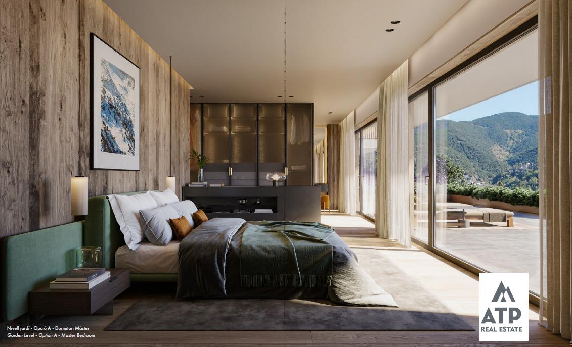 Casa adosada en venta en Sispony, 4 habitaciones, 559 metros