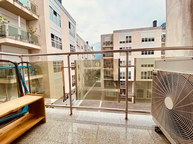 Piso de alquiler en Santa Coloma, 3 habitaciones, 120 metros
