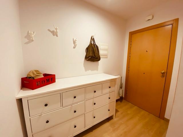 Piso de alquiler en Santa Coloma, 3 habitaciones, 120 metros
